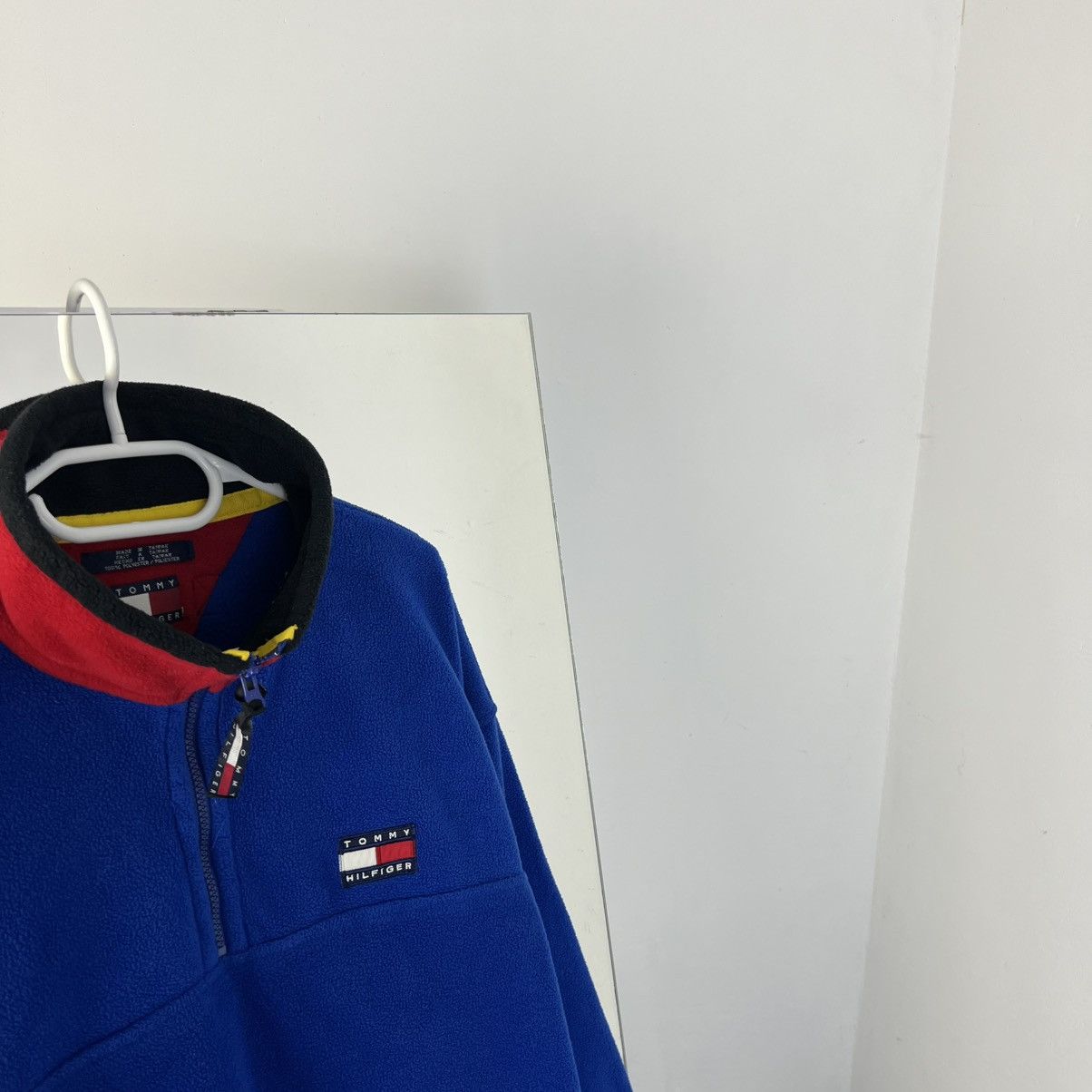Tommy Hilfiger Vintage Y2K Tommy Hilfiger 1/4 Zip Up Fleece Sweatshirt Size US L / EU 52-54 / 3 - 2 Thumbnail