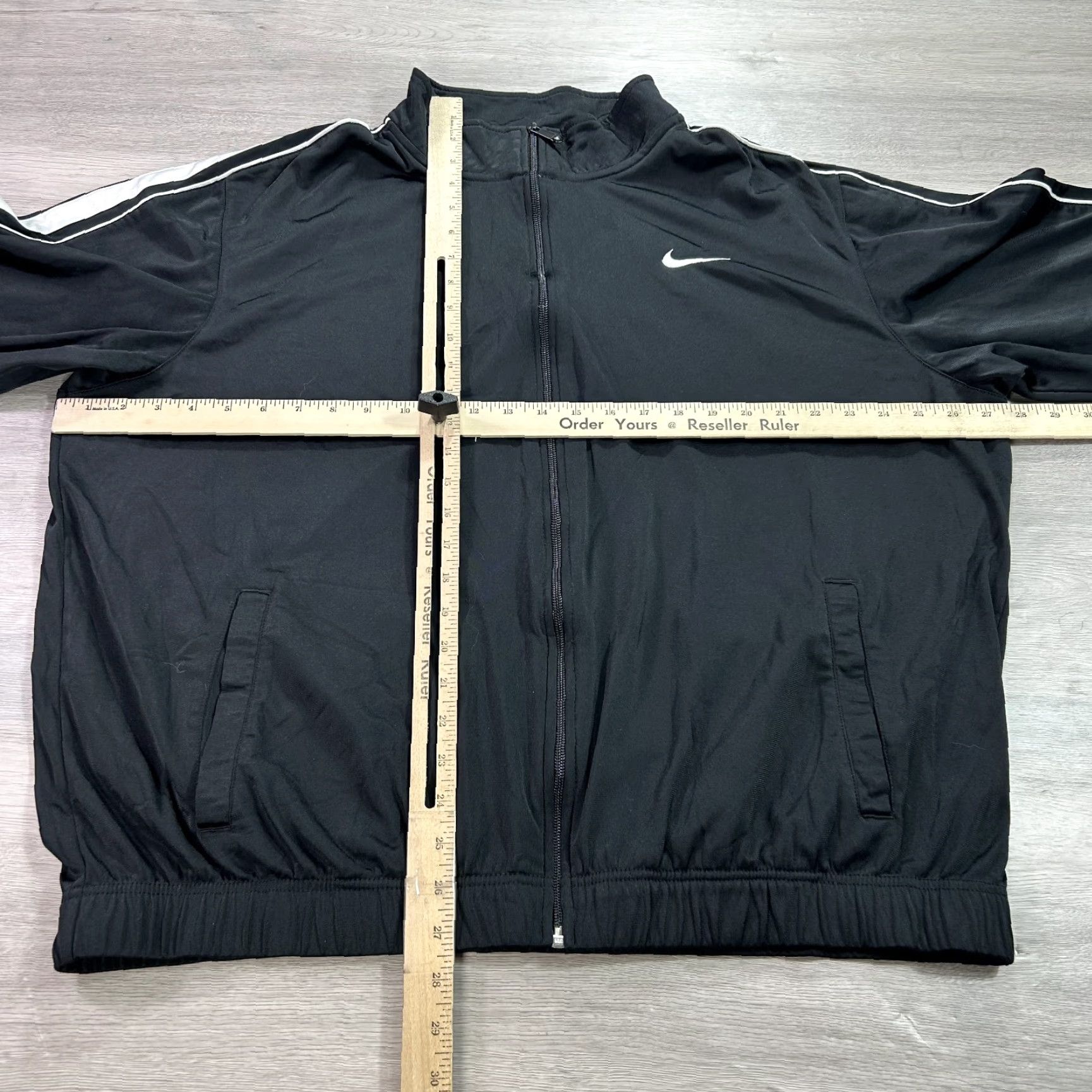 Nike Nike Track Jacket Mens XL Black Full Zip Swoosh Warm Up Windbreaker 411218-100 Size US XL / EU 56 / 4 - 5 Thumbnail