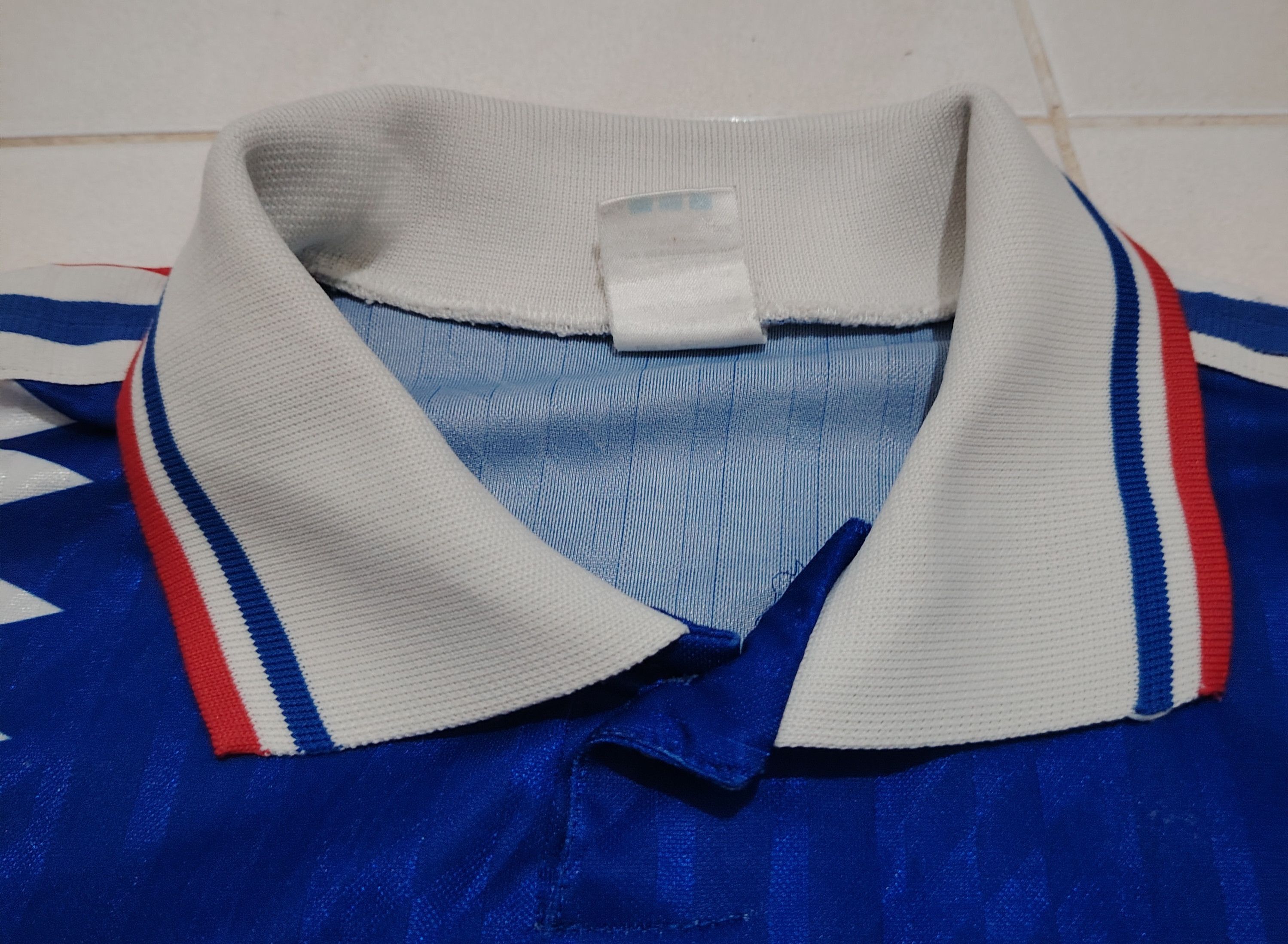 Vintage Vintage 90s Adidas France Nameset Zidane Jersey #10 Size US L / EU 52-54 / 3 - 4 Thumbnail