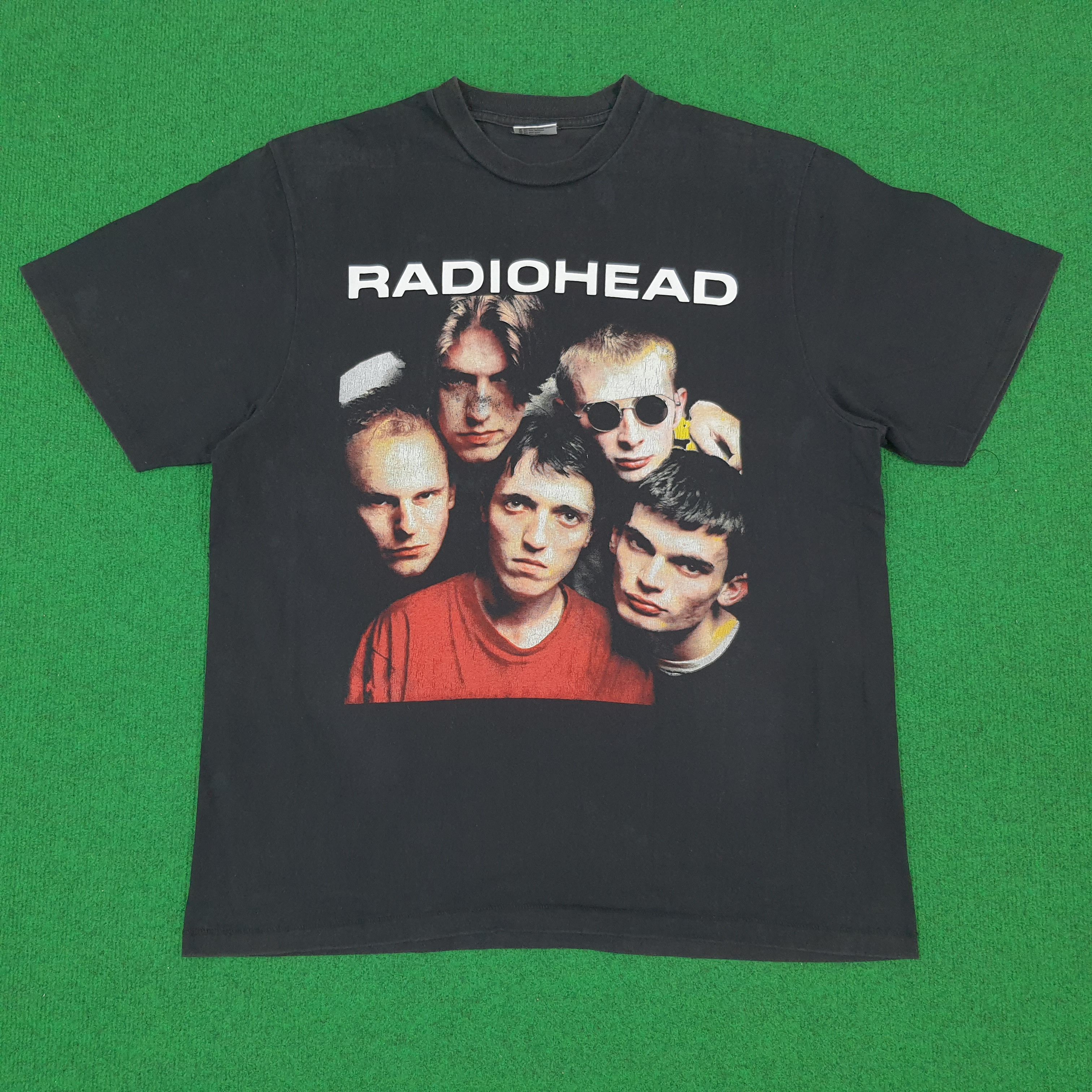 Band Tees × Vintage Vintage RADIOHEAD Band Tshirt Size US L / EU 52-54 / 3 - 3 Thumbnail