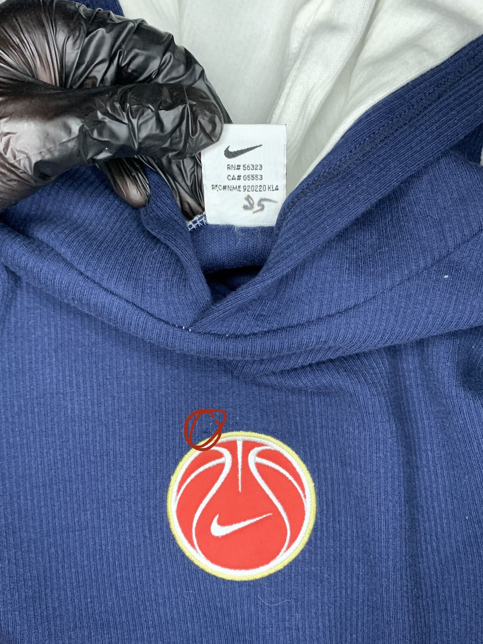 Nike Vintage 90s Nike Basketball Hoodie Size US M / EU 48-50 / 2 - 6 Thumbnail