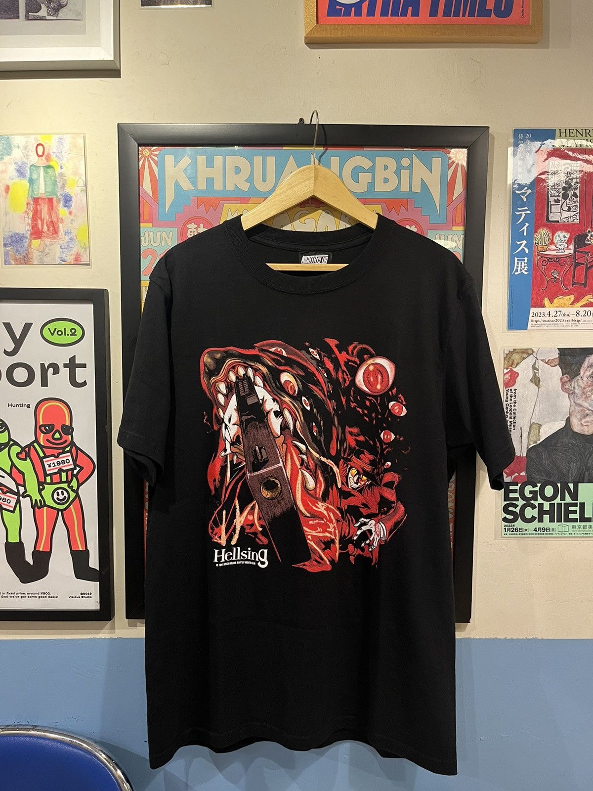 image of Anima x Vintage Hellsing Bootleg Japanese Anime T-Shirt in Black, Men's (Size XL)