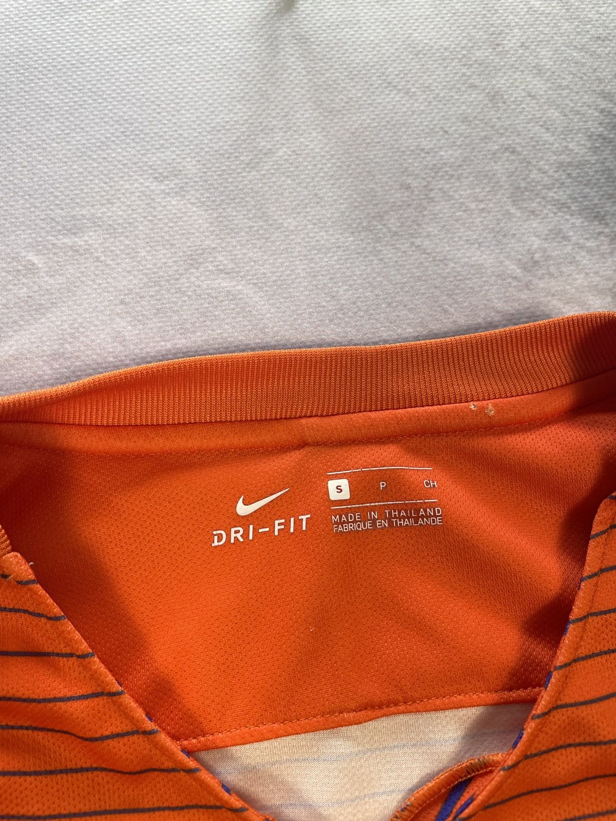 Nike Soccer Jersey Nike Manchester City 2016 Size US S / EU 44-46 / 1 - 3 Thumbnail