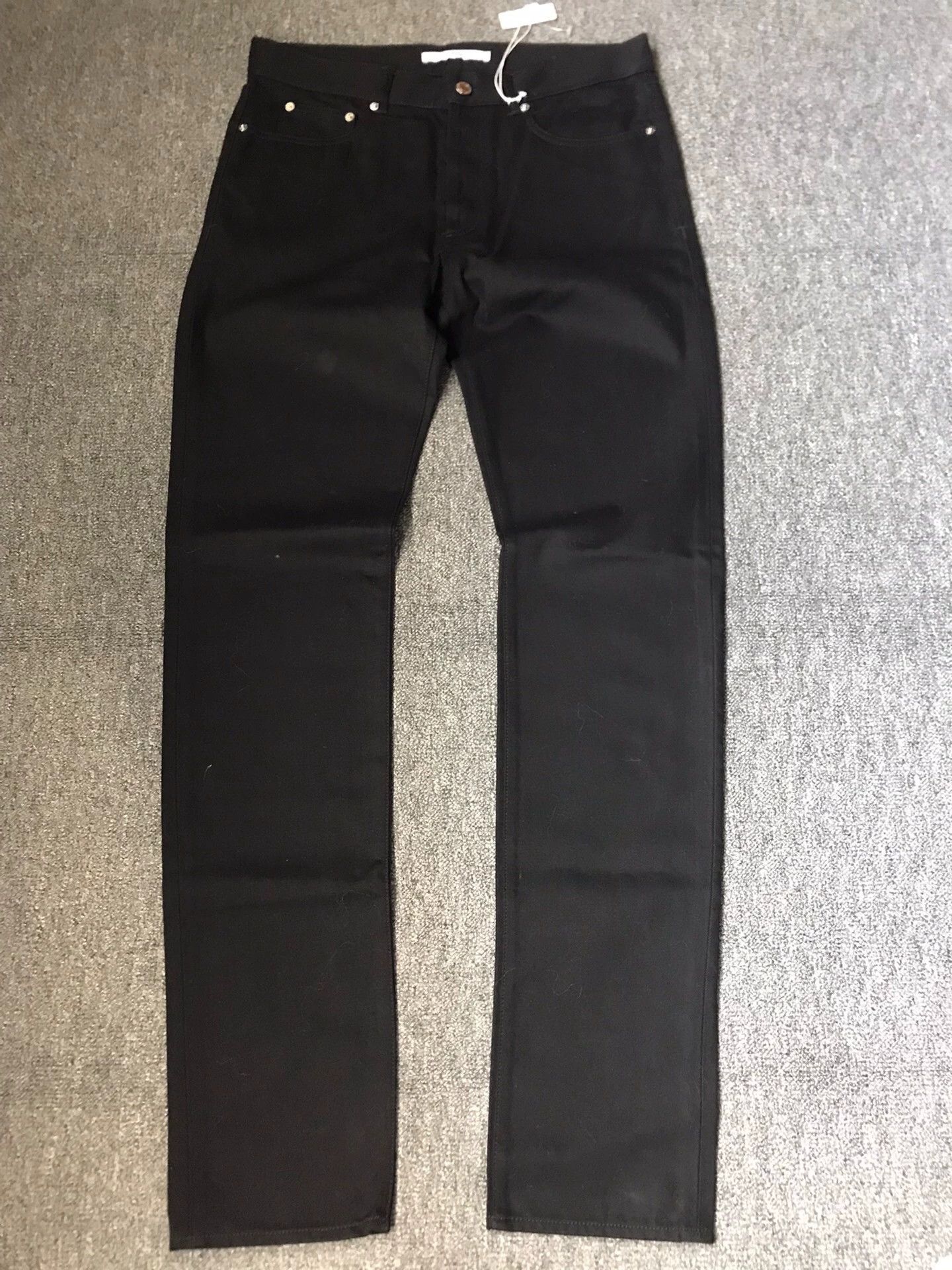 Givenchy Givenchy Black Straight Leg Jeans 32 Star Embroidery Back Size US 32 / EU 48 - 1 Thumbnail