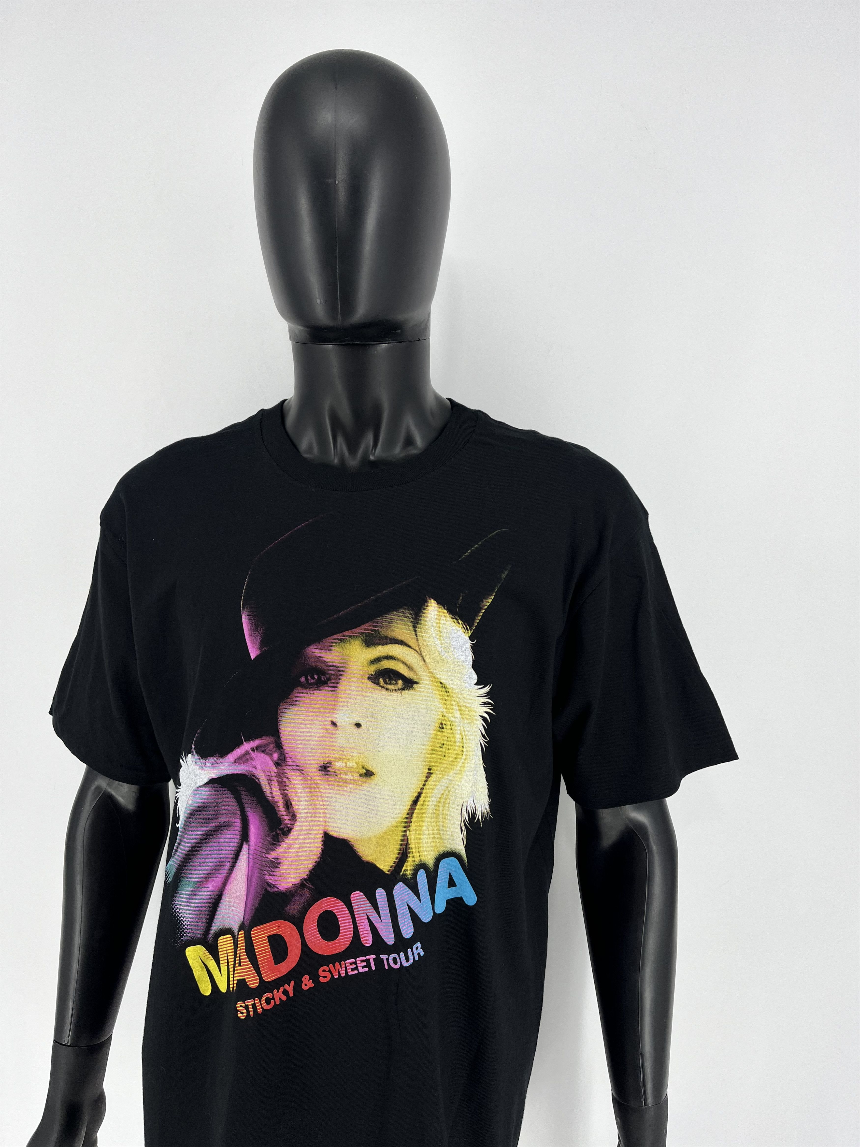 Band Tees × Vintage Vintage 00s Madonna Sticky And Sweet Tour Black T-shirt Size US L / EU 52-54 / 3 - 8 Thumbnail