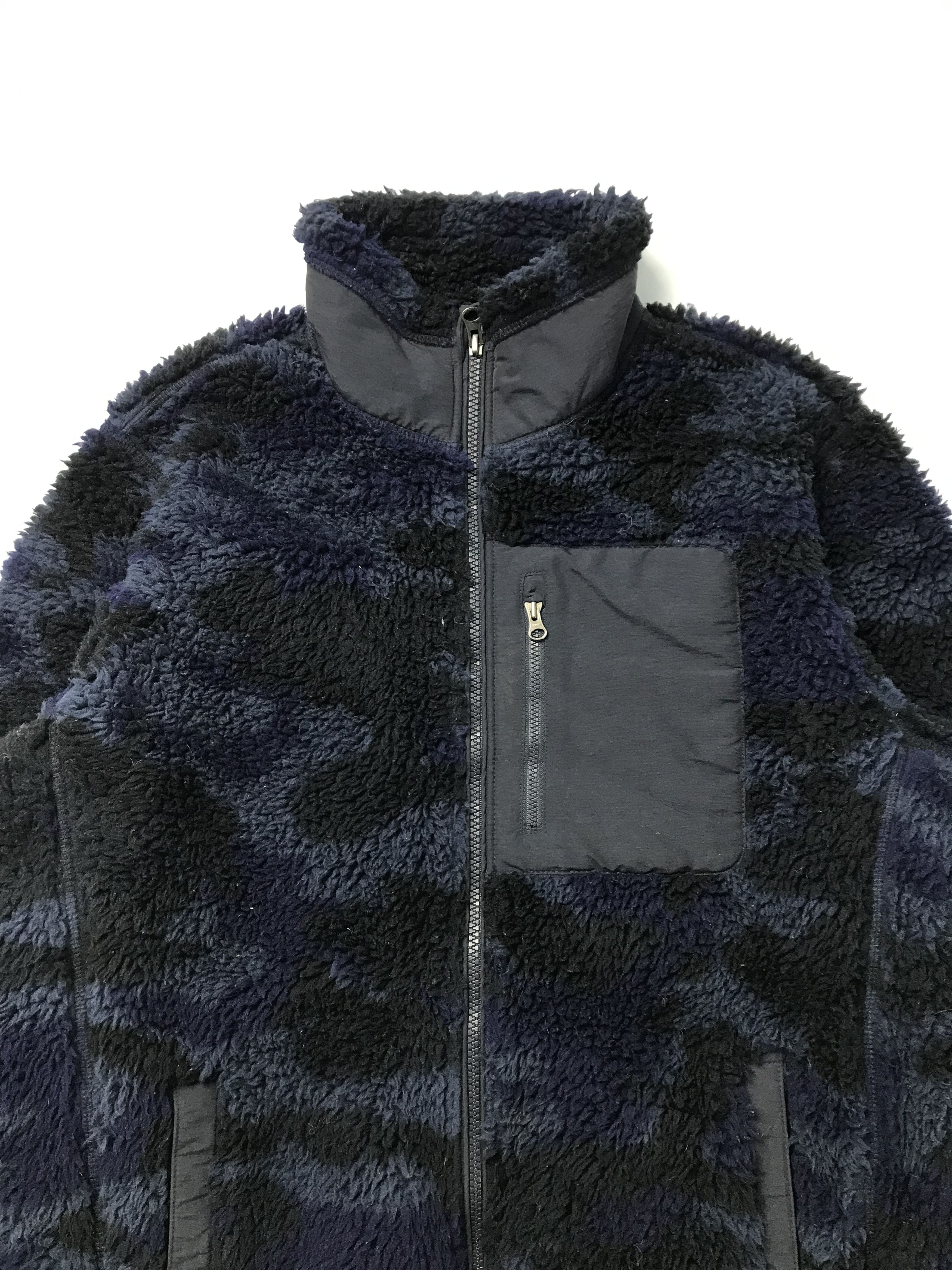 Uniqlo Uniqlo fleece camo Size US L / EU 52-54 / 3 - 2 Thumbnail
