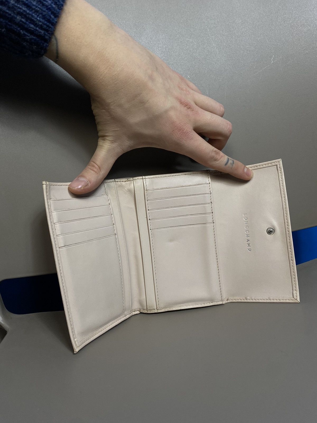 Leather × Longchamp 🔥 LONGCHAMP LEATHER CREAM WALLET Size ONE SIZE - 3 Thumbnail