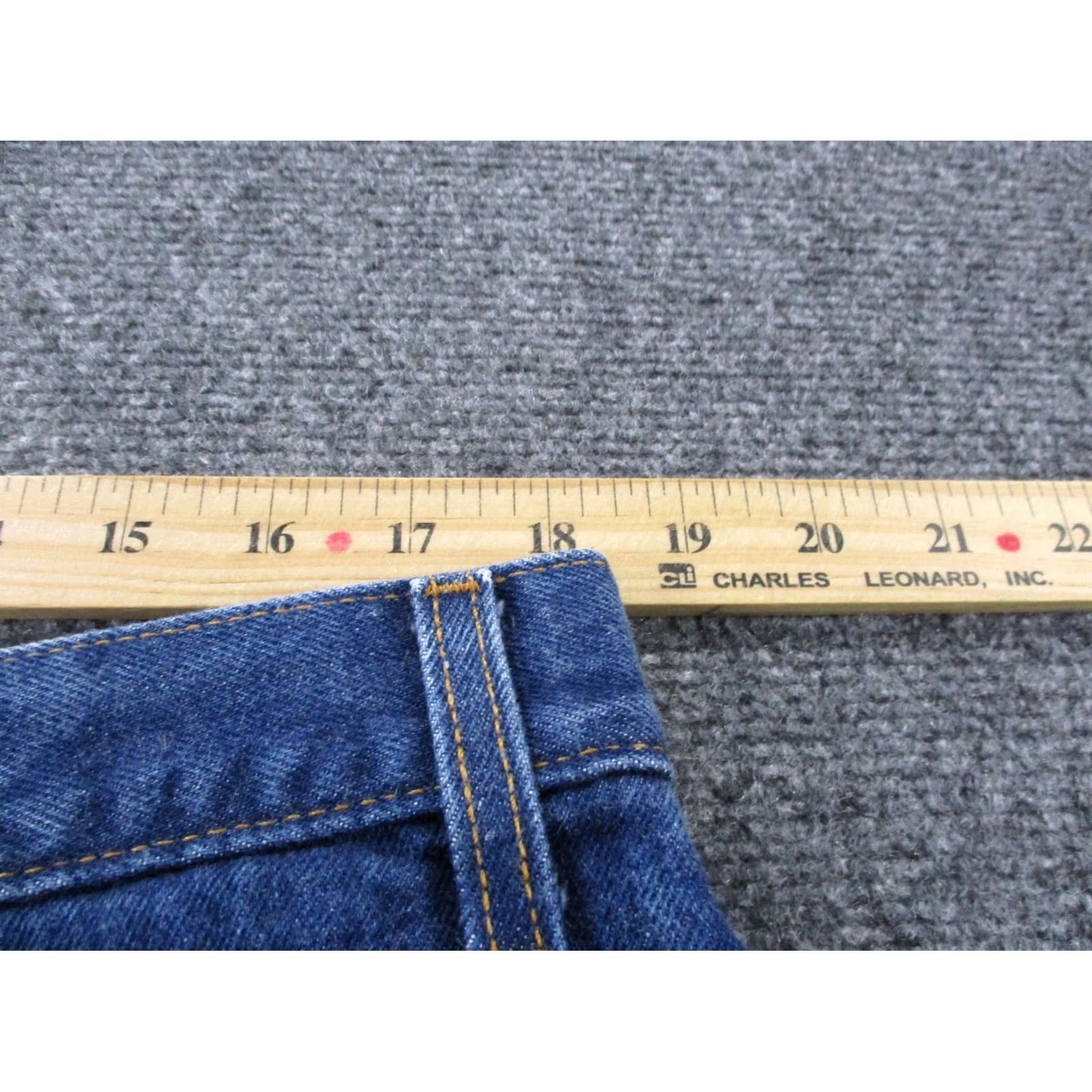 Levi's Vintage Levi's Jeans Mens 38 X 30 Denim Bootcut 517 Red Tab 90s Jeans Mens Regular Blue Cotton Denim 5-Pocket Levi's 517 Bootcut Vintage Mens Jeans Size US 36 / EU 52 - 7 Thumbnail