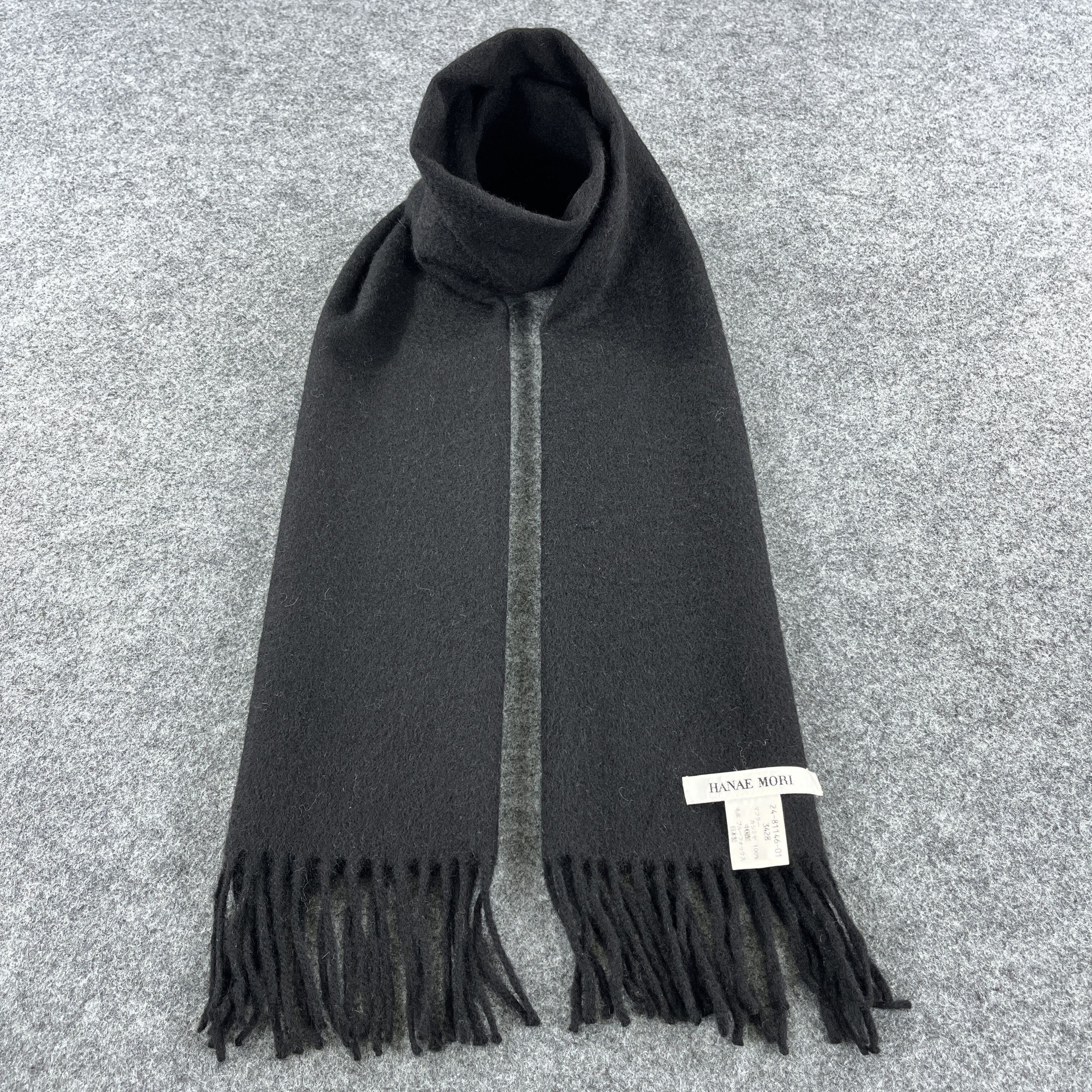 Hanae Mori Hanae Mori Scarf / Muffler / Neckwear T1456 Size ONE SIZE - 1 Thumbnail