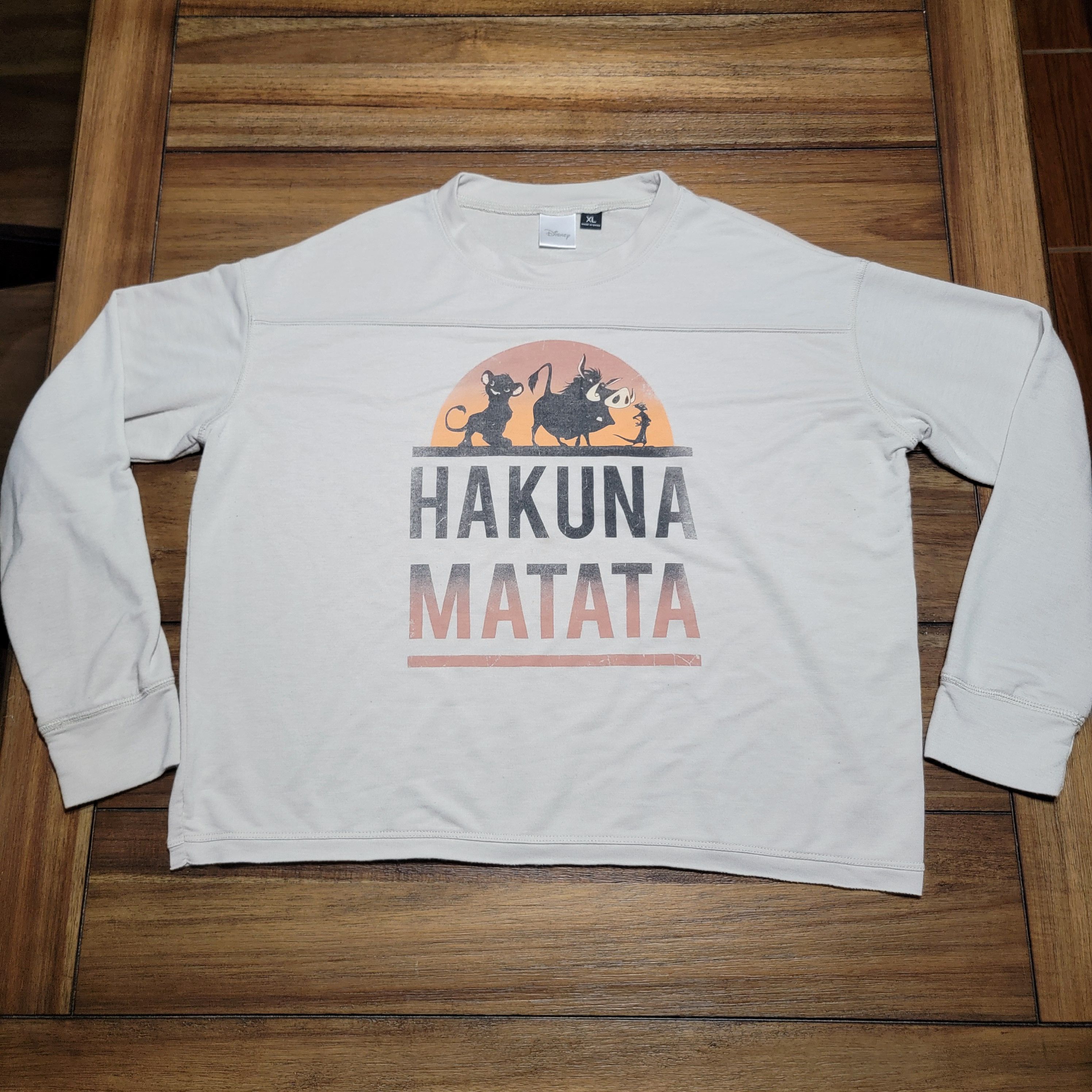 Disney Disney LS Crop Beige Tee "Hakuna Matata" - Size XL Size XL / US 12-14 / IT 48-50 - 1 Thumbnail