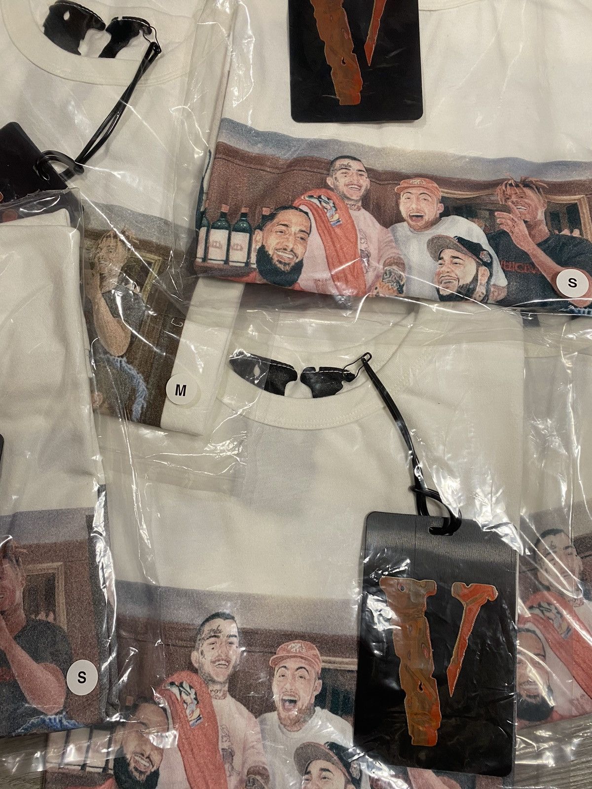 Vlone Vlone Friends & Family Legends Tee (S) Size US S / EU 44-46 / 1 - 7 Thumbnail
