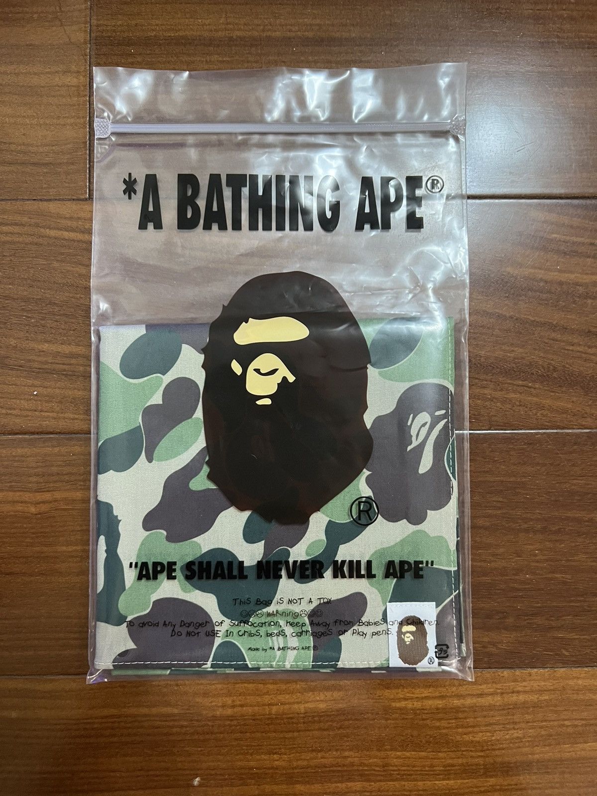 Bape Bape Abc Camo Shark Bandana Size ONE SIZE - 3 Thumbnail