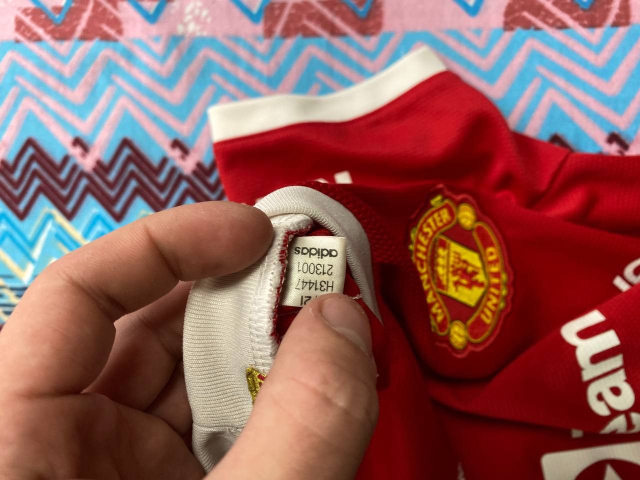 Adidas Jerseys Adidas MANCHESTER UNITED T-Shirt Y2K football club Size US S / EU 44-46 / 1 - 5 Thumbnail