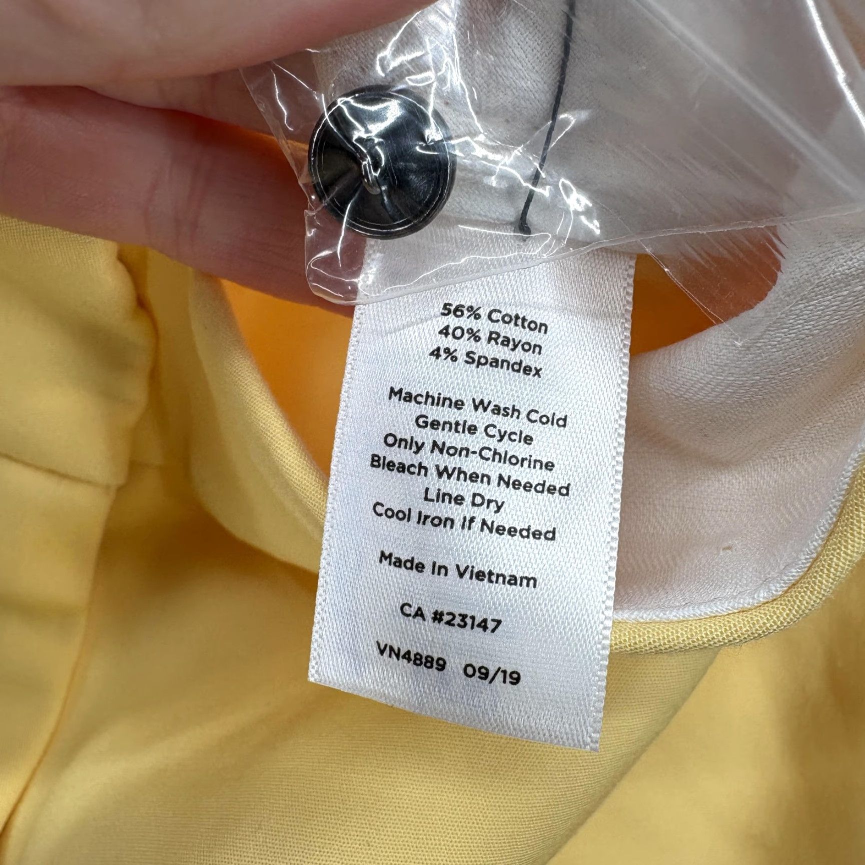 Talbots Talbots Hampshire Ankle Pants Womens 10 Yellow Straight Leg Stretch Work Career Pants Size 32" / US 10 / IT 46 - 6 Thumbnail