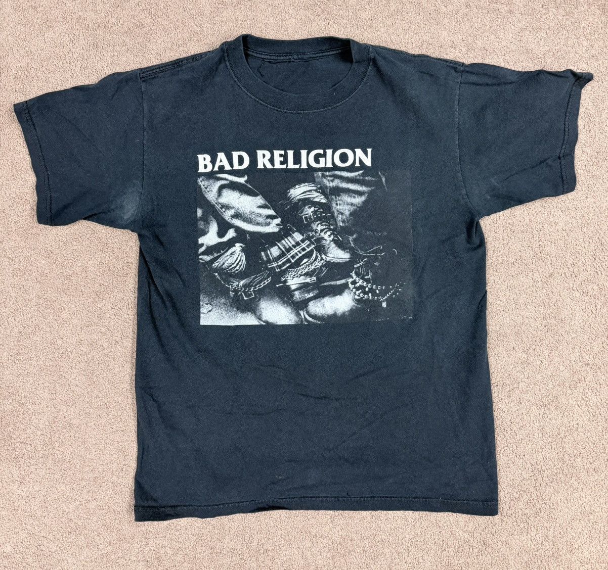 Band Tees Bad Religion 80-85 vintage promo tee Size US M / EU 48-50 / 2 - 1 Thumbnail