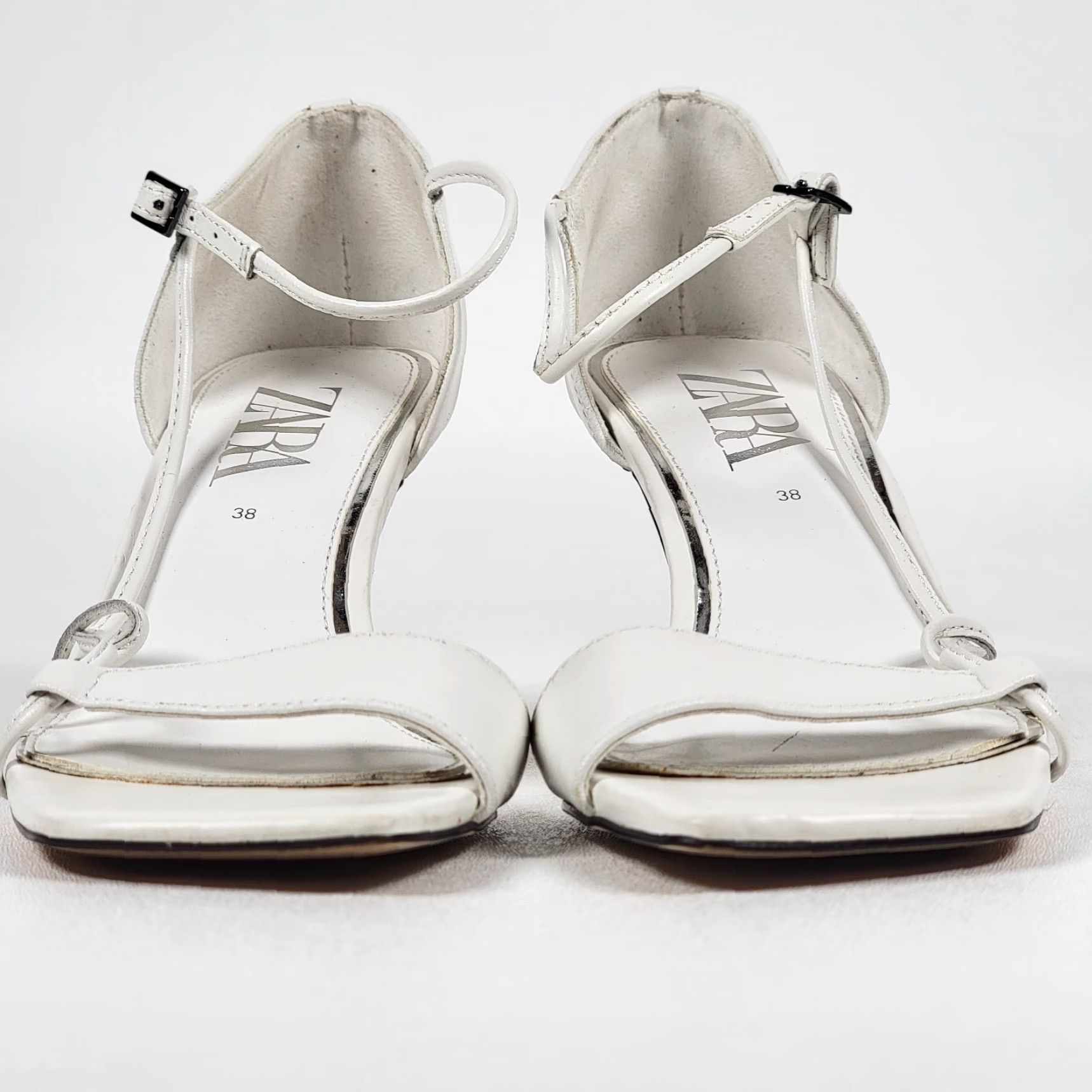 Zara ZARA Heeled Sandals White Leather Kitten Heel Buckle Closure Women US 7 EUR 38 1398/001 Wedding Party Casual Spring Summer Size US 7 / IT 37 - 3 Thumbnail