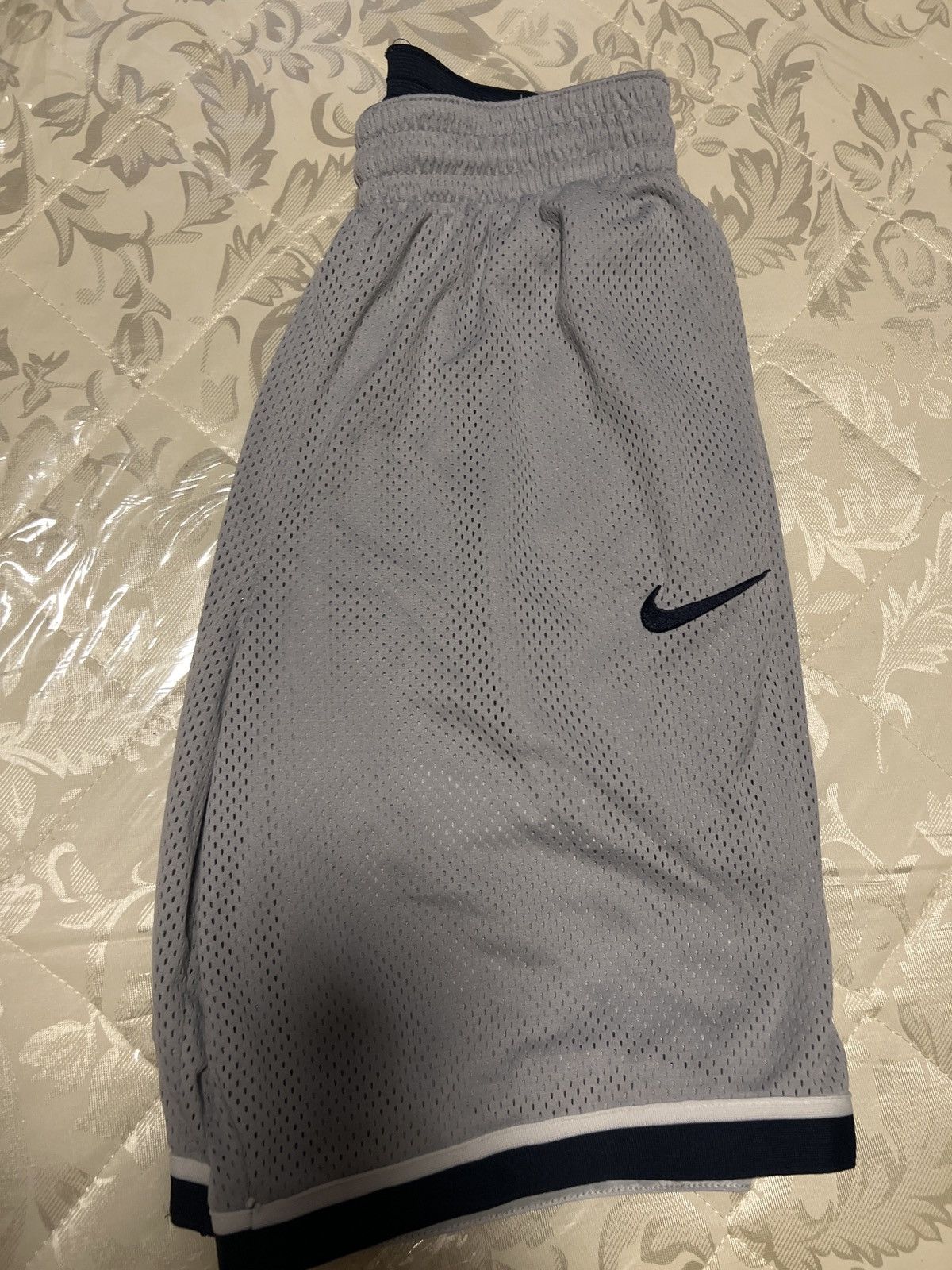 Nike Nike shorts Size US 30 / EU 46 - 2 Thumbnail