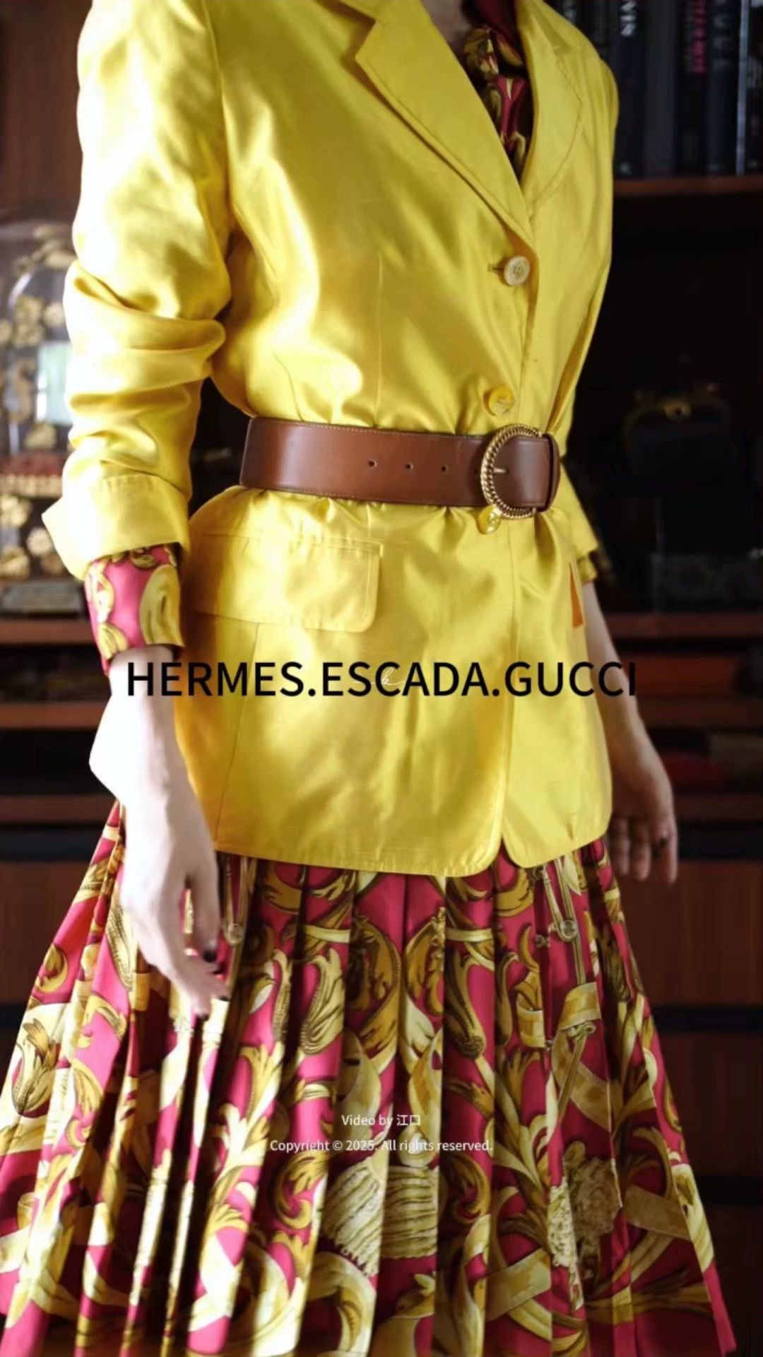 Escada Escada Vintage Yellow Silk Blazer Size S / US 4 / IT 40 - 1 Thumbnail