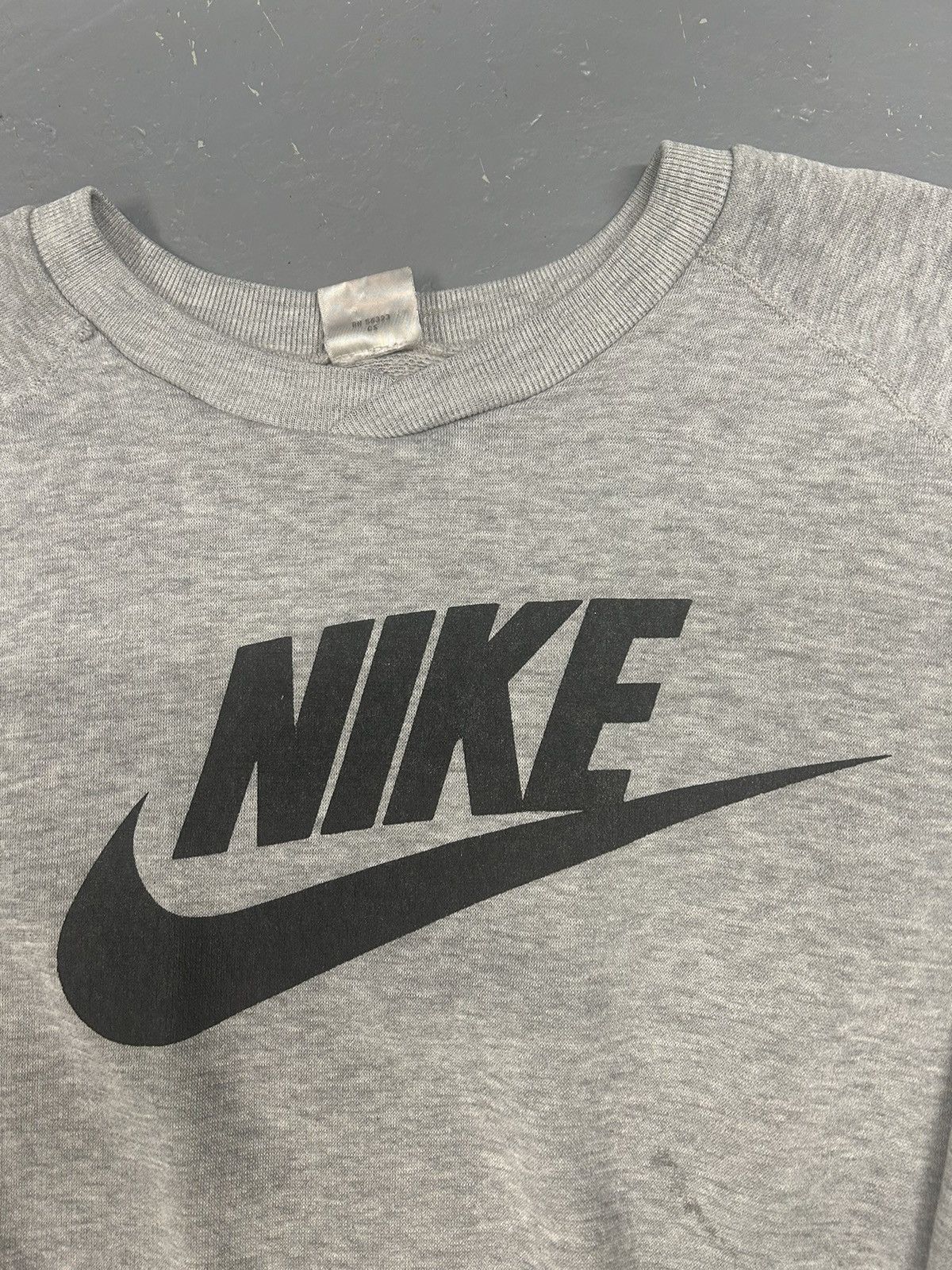 Nike × Vintage Crazy Vintage 80s Essential Grey Nike Logo Crewneck Travis Size US L / EU 52-54 / 3 - 2 Thumbnail
