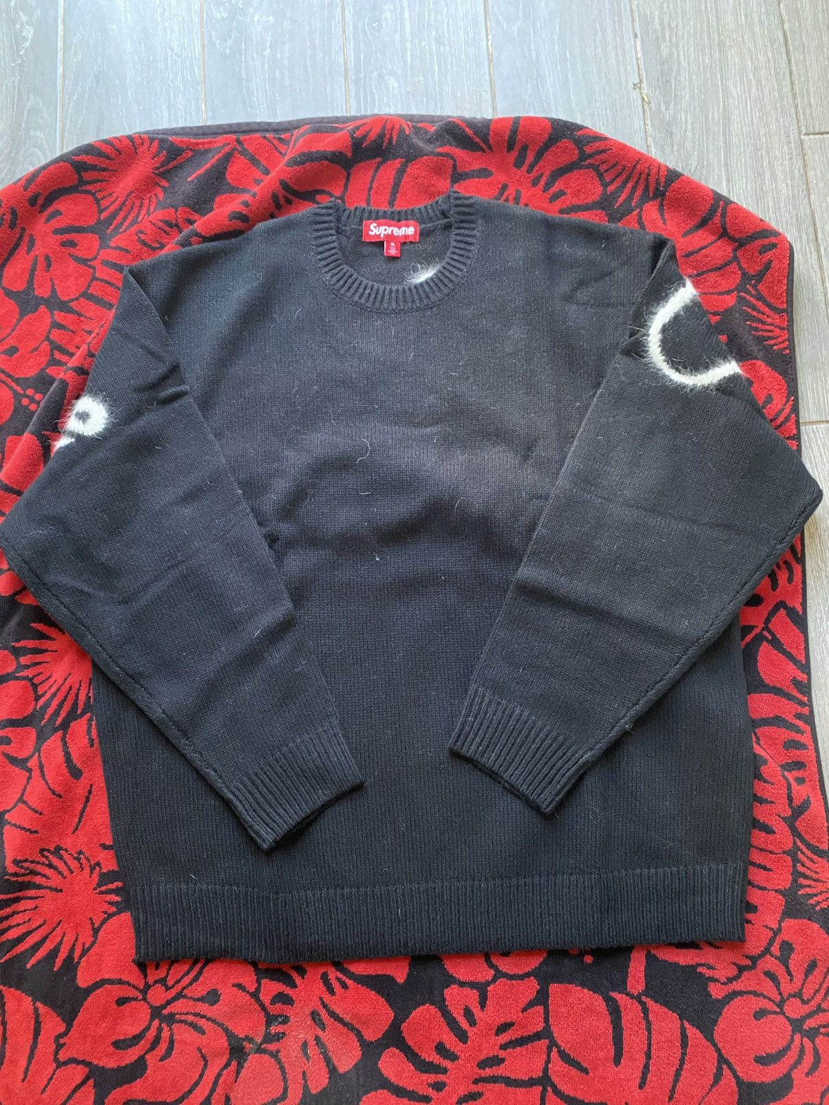 Supreme Supreme Angora Script Sweater Black XL Size US XL / EU 56 / 4 - 4 Thumbnail