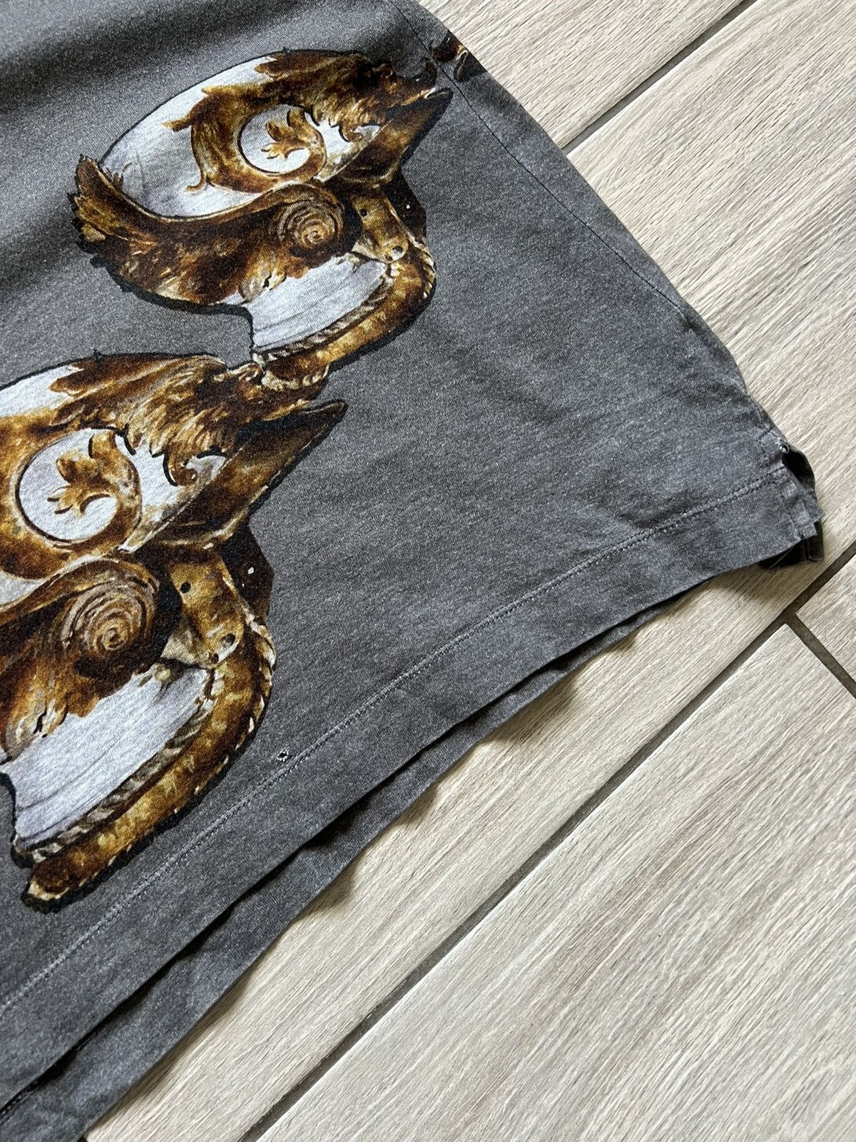 Dolce & Gabbana Dolce & Gabbana Grey Knight Print Logo Tee Size L Luxury Size US L / EU 52-54 / 3 - 6 Thumbnail