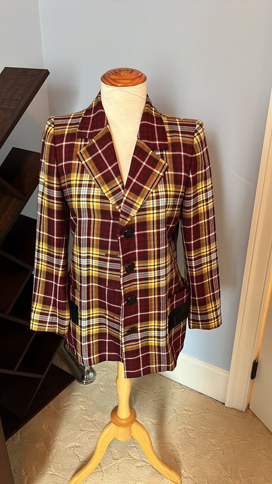 Yves Saint Laurent YSL Vintage Red/Yellow Plaid Fringe Blazer FR 38 Size S / US 4 / IT 40 - 9 Thumbnail