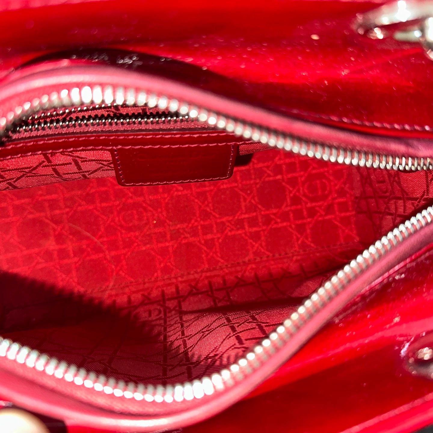 Dior DIOR LadyDior Quilted Patent 5G ShoulderToteBag Size ONE SIZE - 6 Thumbnail