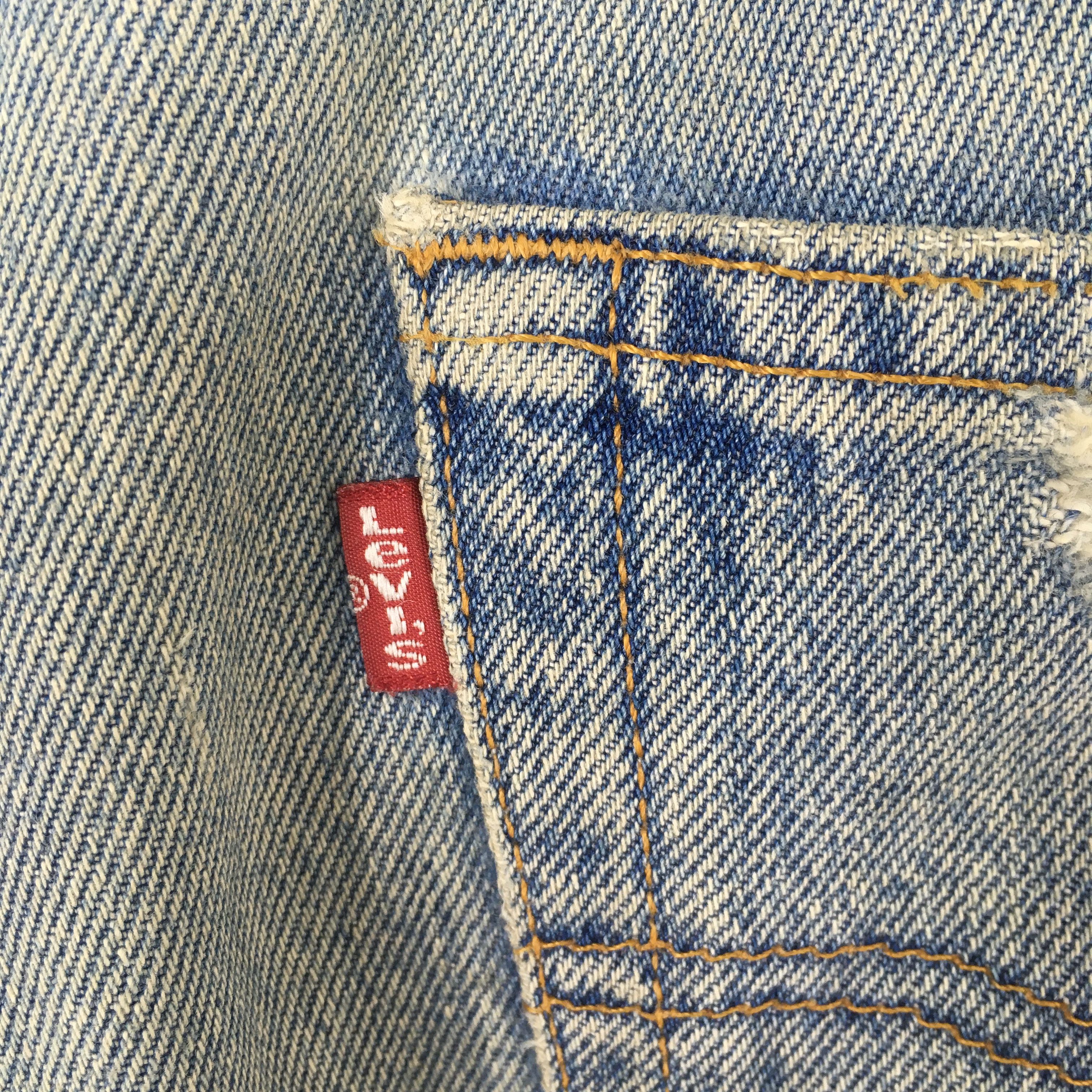 Levi's Size 31x28.5 Vintage 90s Levi's 501 Distressed Jeans S1867 Size US 31 - 11 Thumbnail