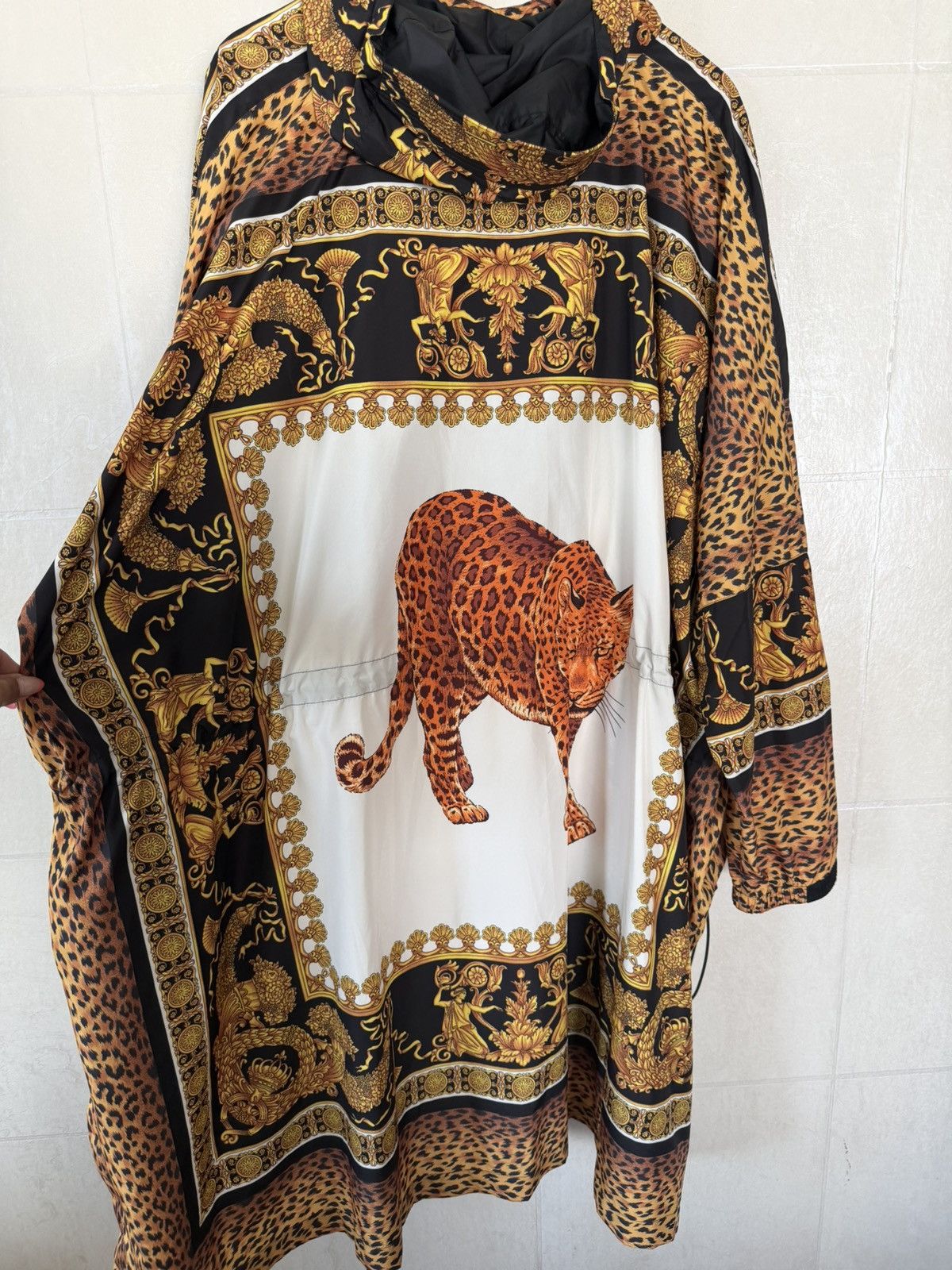 Versace Versace FW 2018 Leopard Baroque Print Hoodie Size US L / EU 52-54 / 3 - 4 Thumbnail