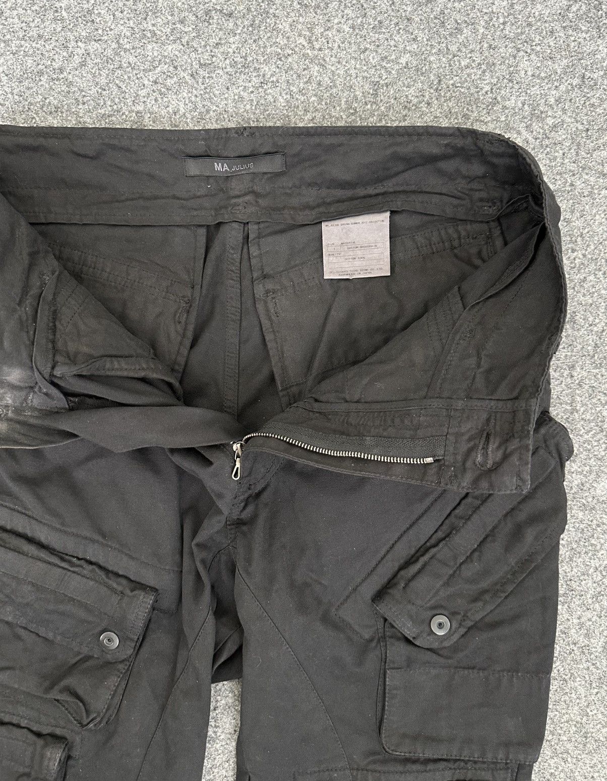 Julius Julius - S/S12 Gas Mask Tactical Cargo Pants - Black Size US 30 / EU 46 - 9 Thumbnail