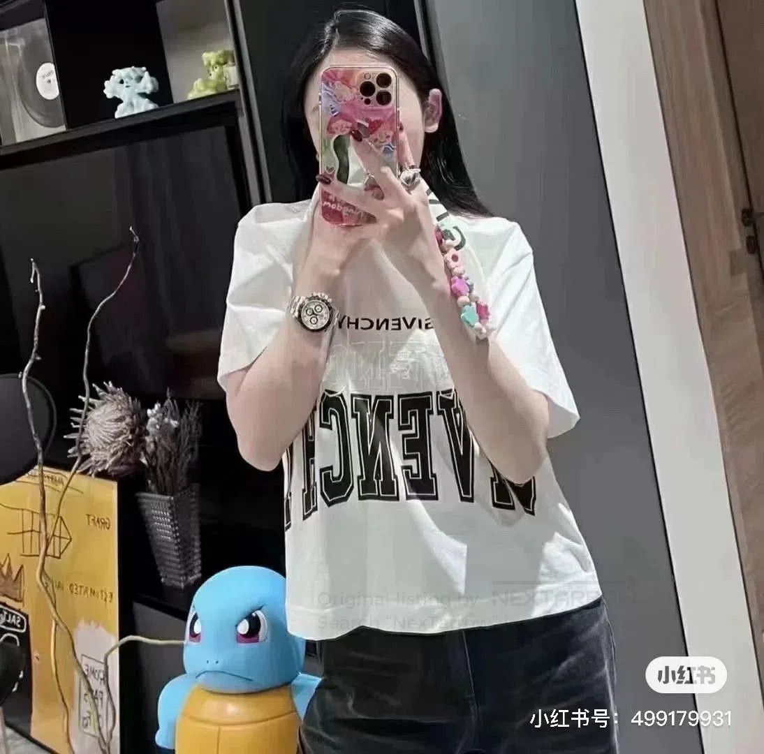 Givenchy Givenchy Embroidered Logo T-Shirt. Size XS / US 0-2 / IT 36-38 - 8 Thumbnail