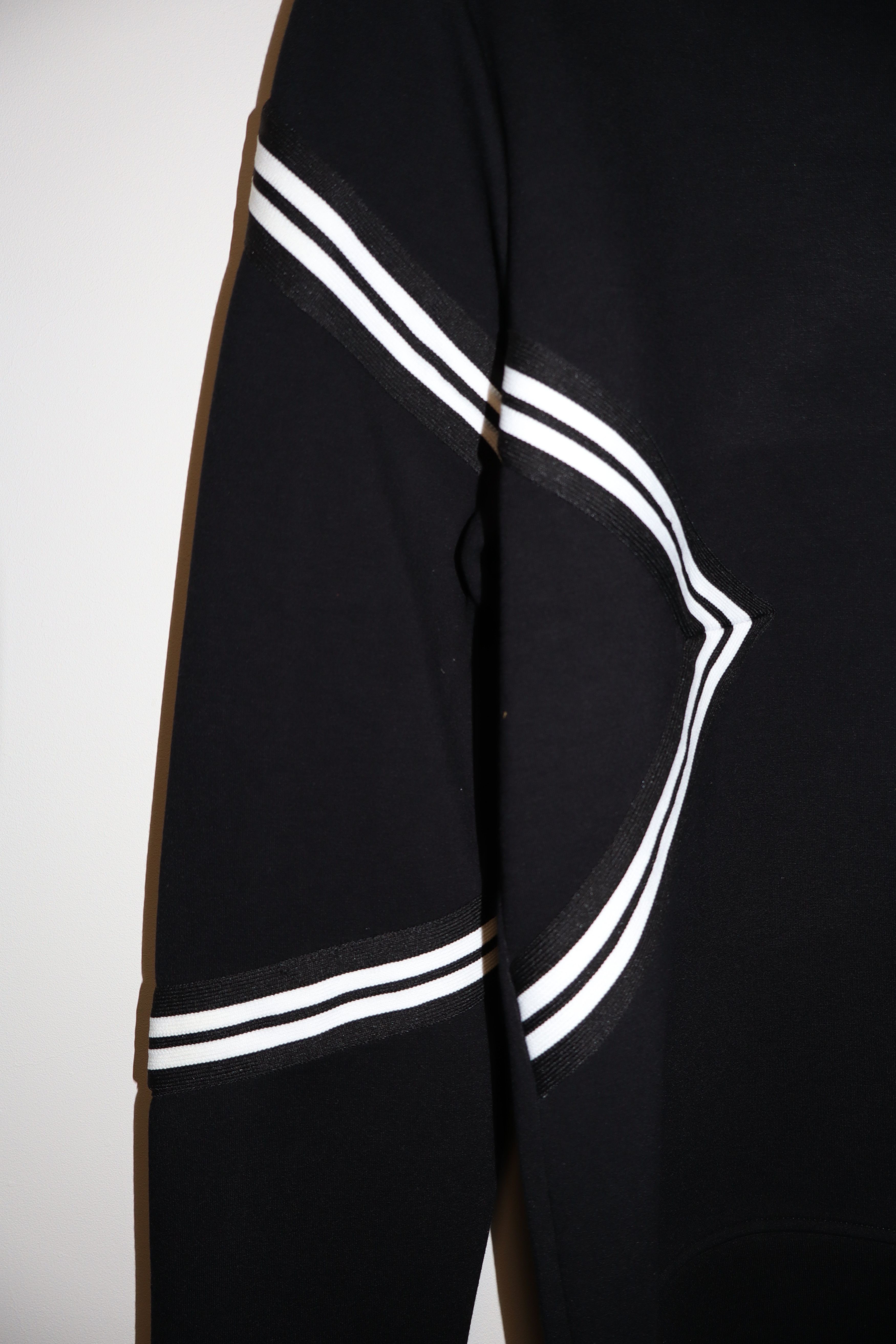 Neil Barrett Modernist neoprene sweatshirt Size US S / EU 44-46 / 1 - 2 Thumbnail