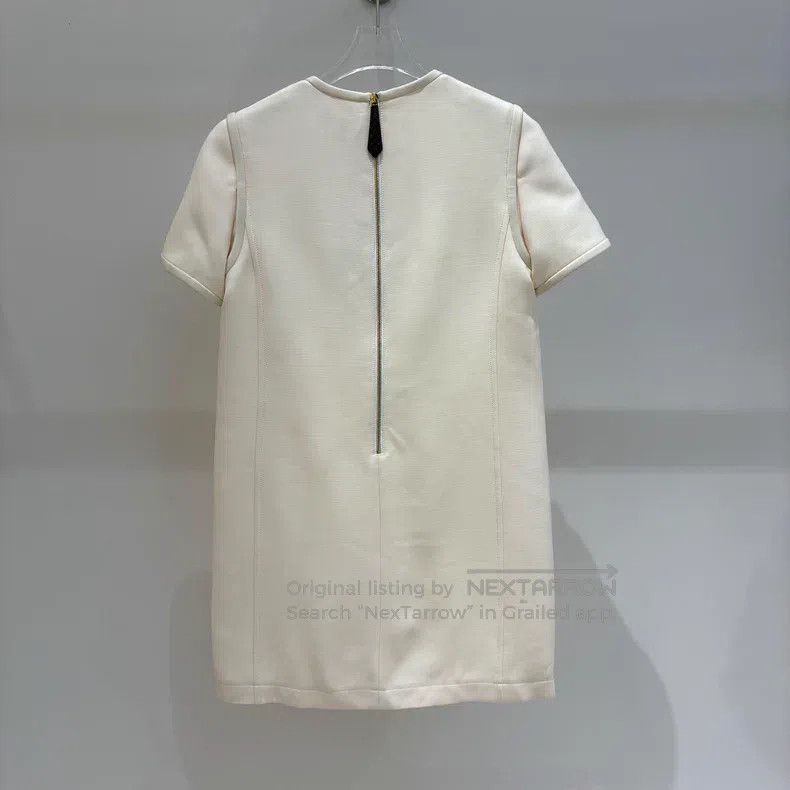 Louis Vuitton Louis Vuitton SS23 Solid Apron Short Sleeve Dress Size XS / US 0-2 / IT 36-38 - 2 Thumbnail