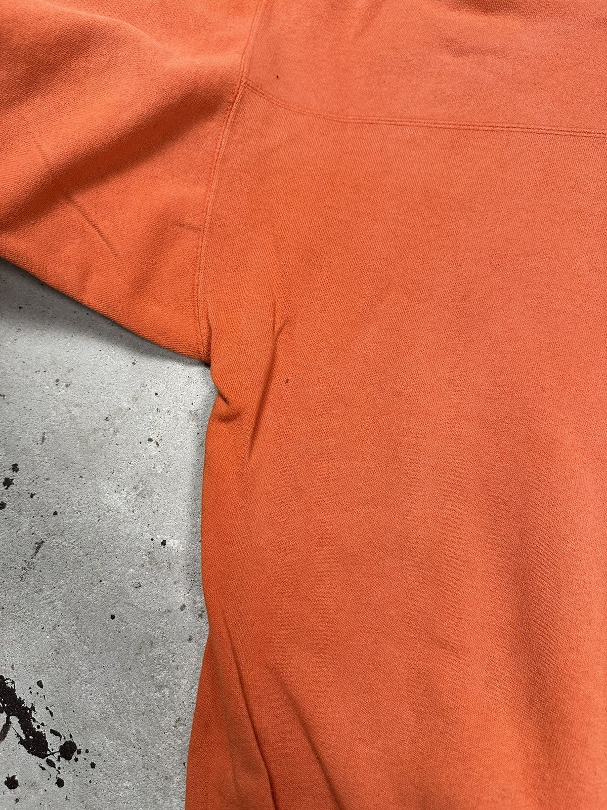 Nike × Vintage ‼️ Vintage 90s Nike Orange Distressed Crewneck Boxy Fit Size US M / EU 48-50 / 2 - 11 Thumbnail