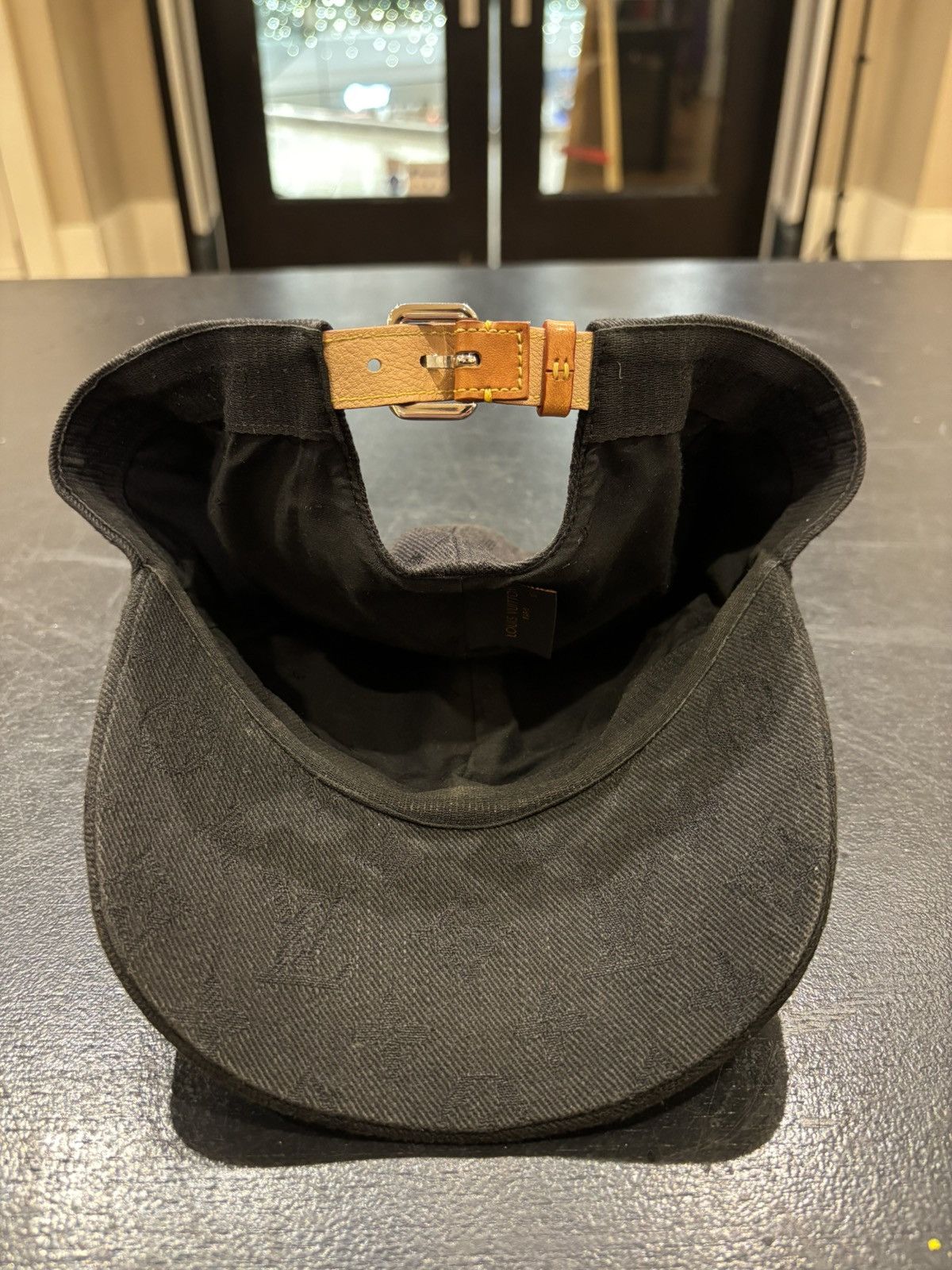 Louis Vuitton Louis Vuitton Essential Monogram Hat - Black Size ONE SIZE - 6 Thumbnail