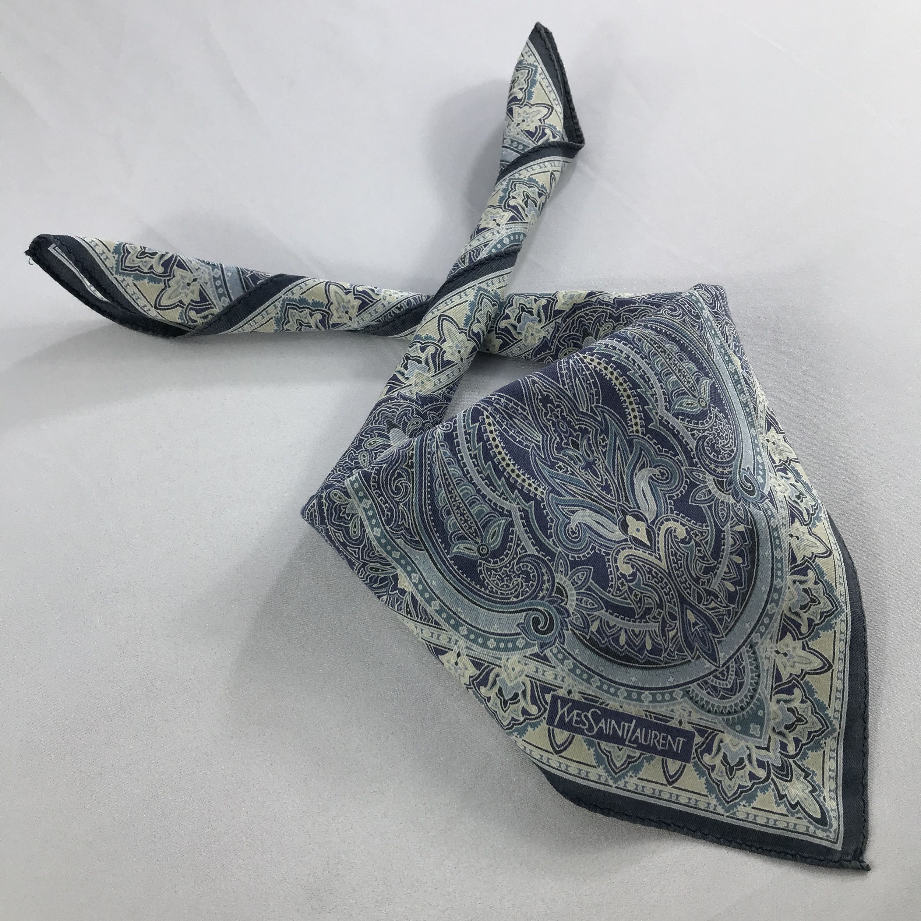 Vintage × Yves Saint Laurent Yves Saint Laurent Bandana / Handkerchief/Neckerchief -S2628 Size ONE SIZE - 4 Thumbnail