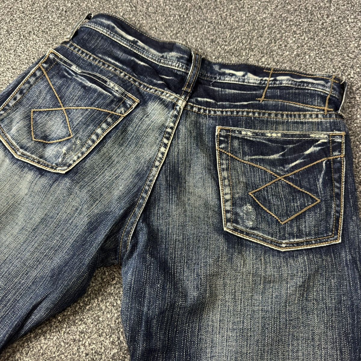 Le Grande Bleu (L.G.B.) Japanese Destroyed Rupert Distressed Opium Denim Archive Y2k Size US 32 / EU 48 - 6 Thumbnail