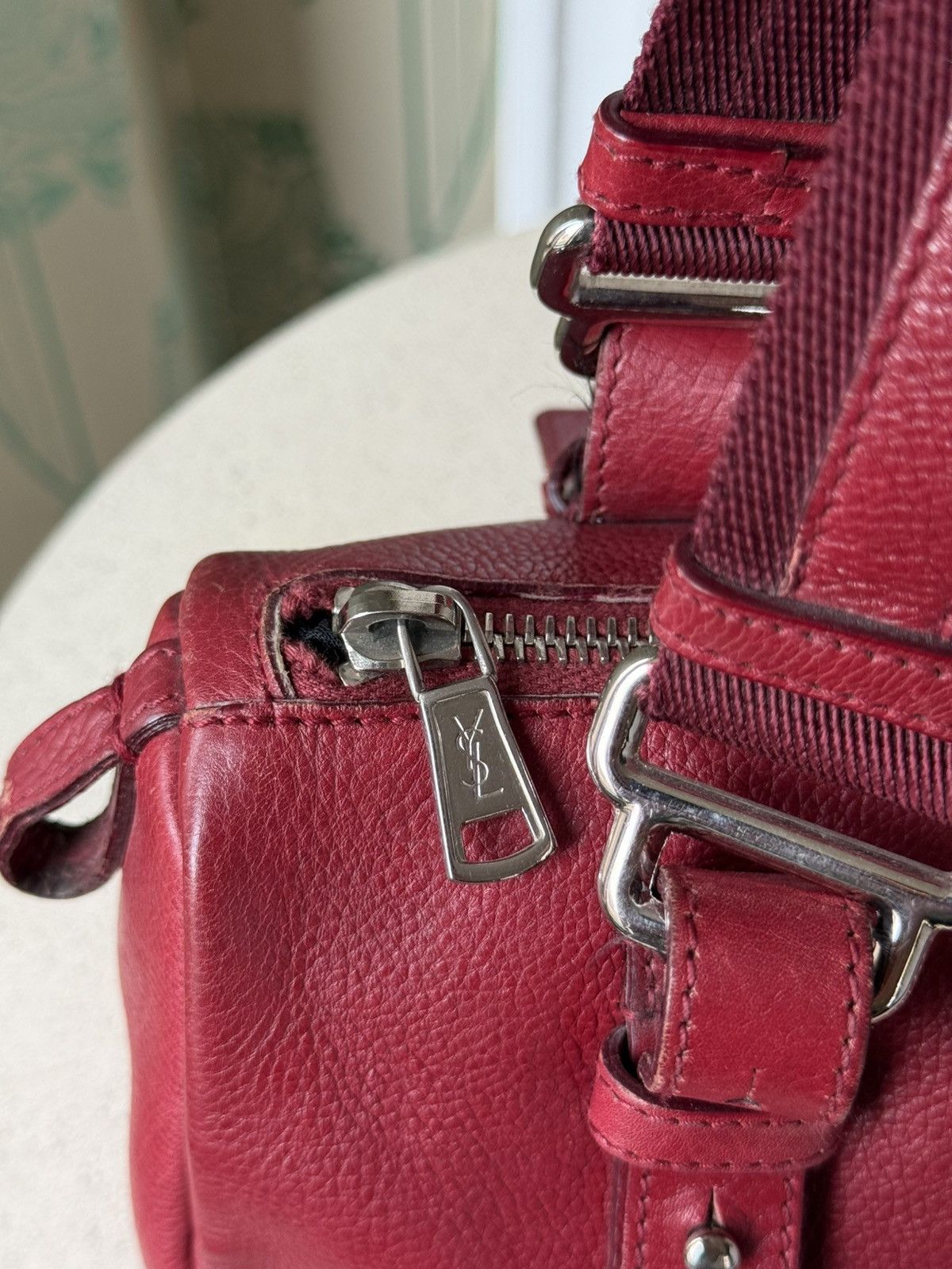 Yves Saint Laurent Yves Saint Laurent Small Studded Boston Red Shoulder Bag Size ONE SIZE - 4 Thumbnail
