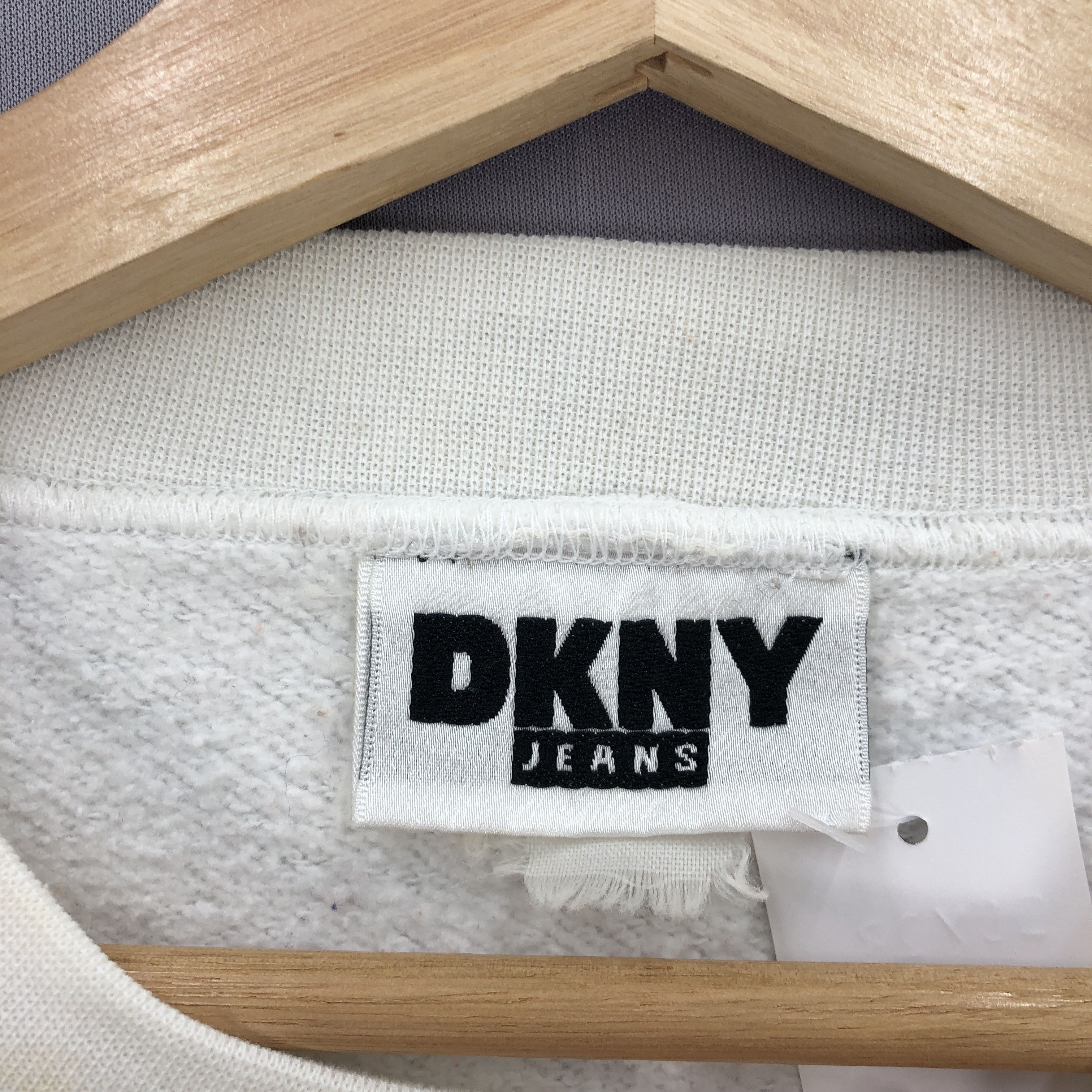 DKNY × Vintage DKNY Sweatshirt Donna Big Logo Karan New York Sweater Size US L / EU 52-54 / 3 - 4 Thumbnail