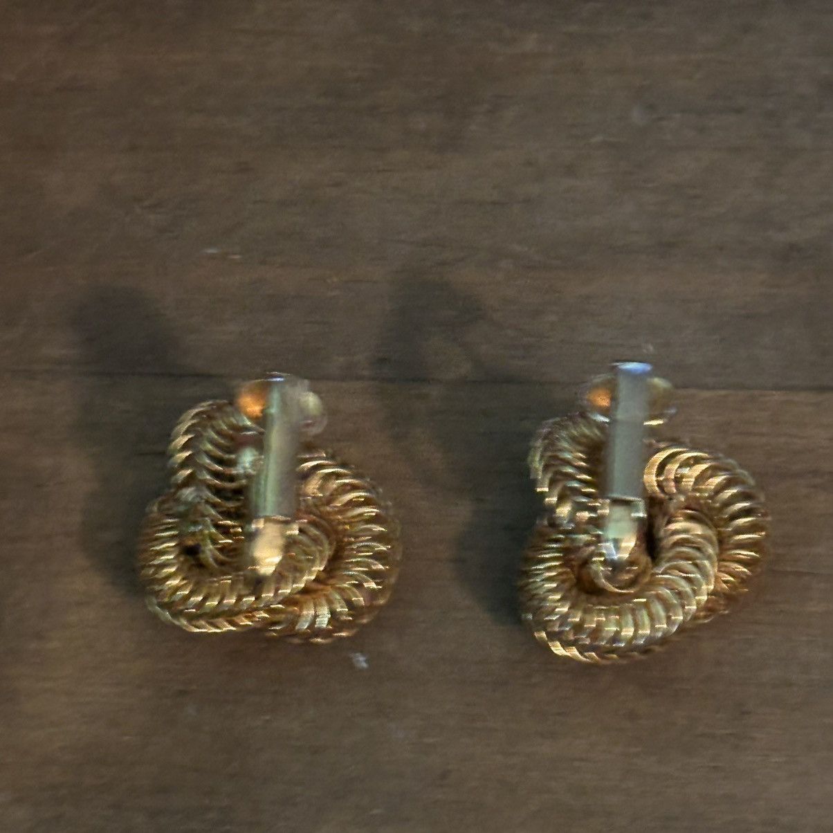 Vintage Vintage gold tone coiled knot earrings Size ONE SIZE - 4 Thumbnail