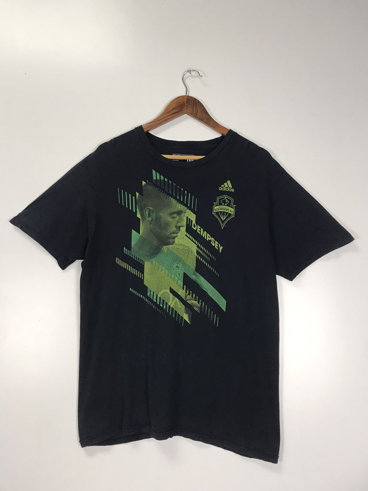 Vintage Vintage Adidas Dempsey Player T-shirt Size US L / EU 52-54 / 3 - 2 Thumbnail