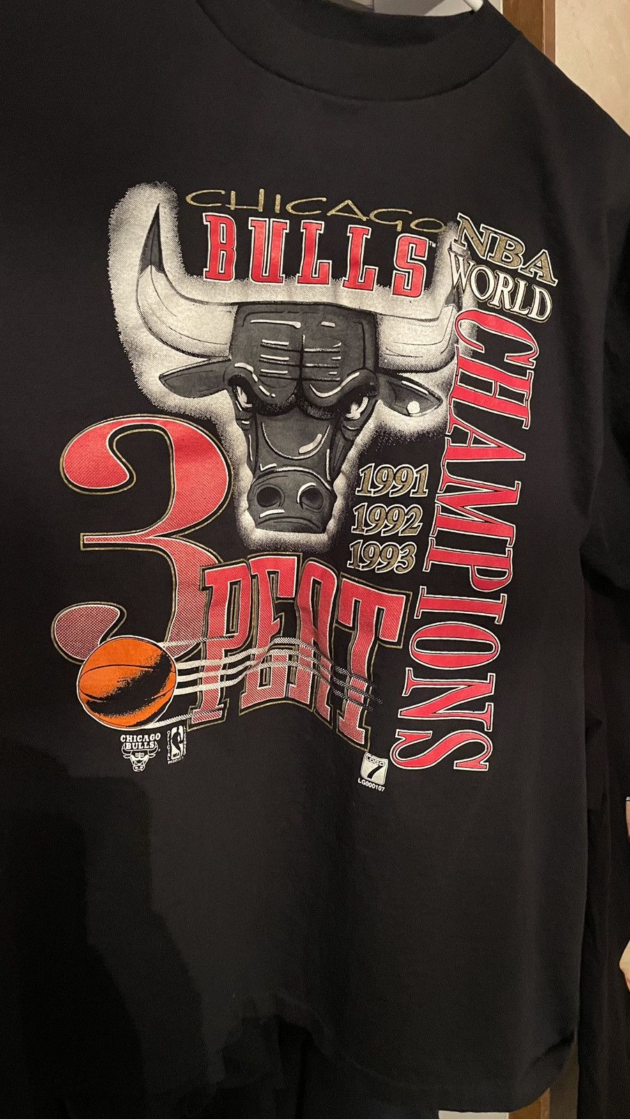 Vintage Chicago Bulls 3-Peat Single Stitch T-Shirt