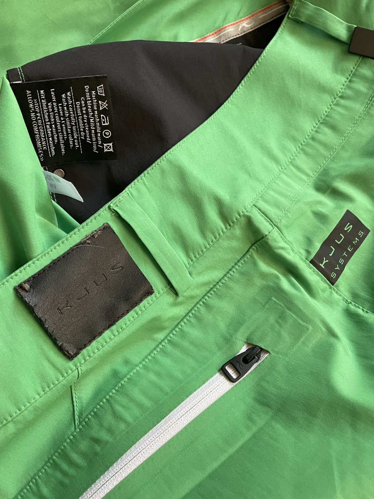 KJUS Kjus Chinos Green Pants Outdoor vintage Size US 33 - 5 Thumbnail