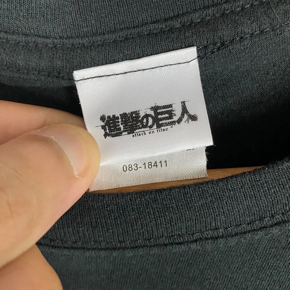 Anime Vintage ATTACK ON TITAN Eren Yeager Anime Manga Graphic Tee Size US M / EU 48-50 / 2 - 7 Thumbnail
