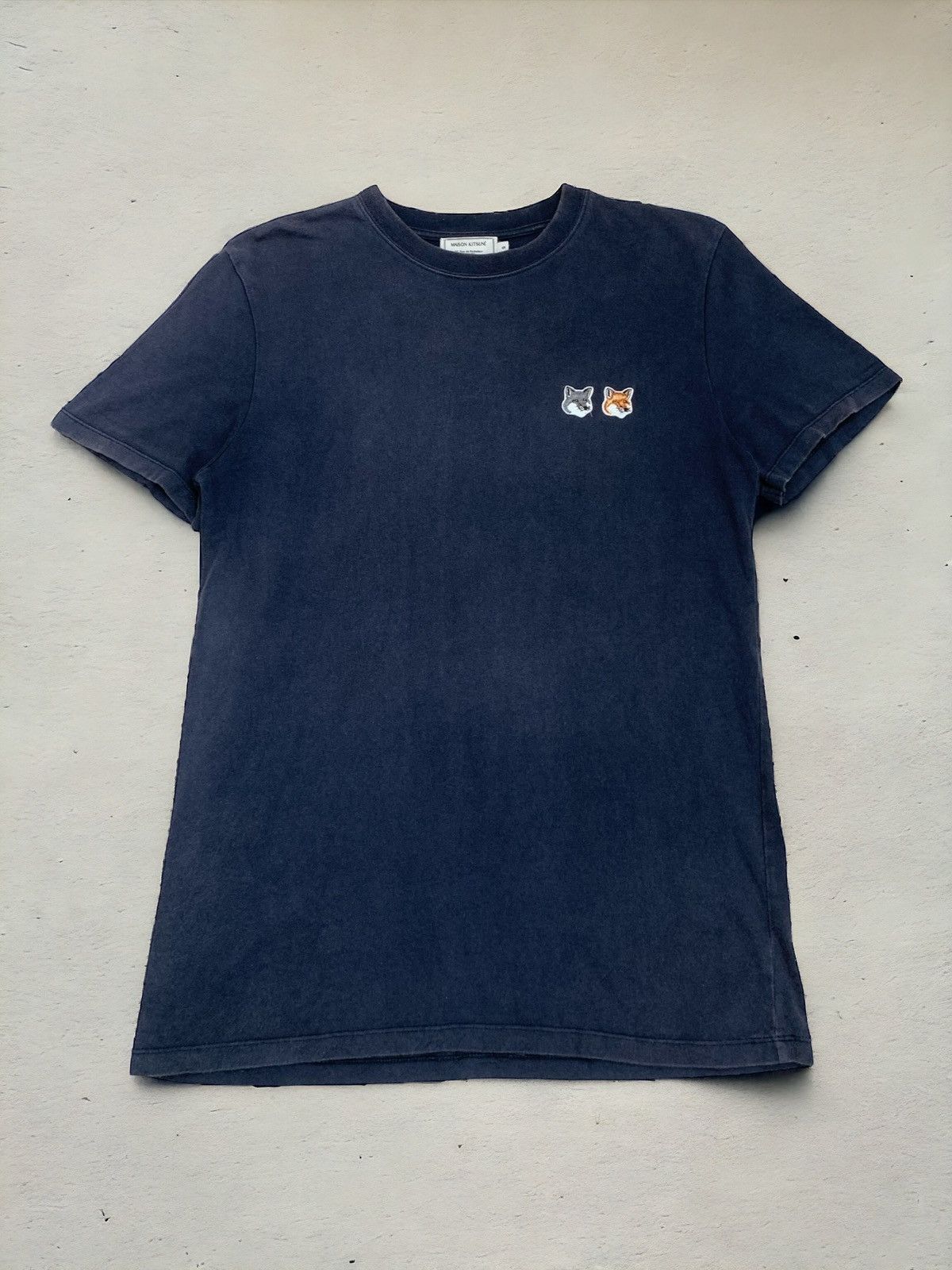 Designer × Maison Kitsune Maison Kitsune Fox Logo Patch Faded Size US S / EU 44-46 / 1 - 1 Thumbnail