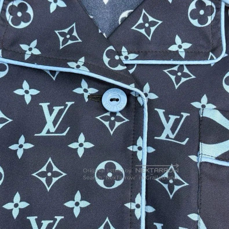 Louis Vuitton Louis Vuitton Blue full logo mulberry silk shirt Size XS / US 0-2 / IT 36-38 - 8 Thumbnail