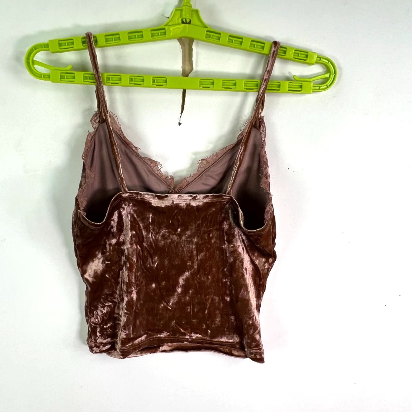 Forever 21 FOREVER 21 Tank Top Camisole S Brown Velvet Velour Sleeveless V-Neck Spaghetti Strap Womens Size S Size S / US 4 / IT 40 - 3 Thumbnail