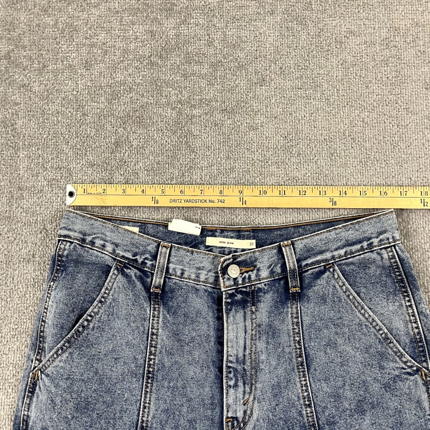 Levi's VINTAGE Levis Mom Jeans Womens 31 High Rise Relaxed Taper Acid Wash Denim NEW Size 24" / US 00 / IT 34 - 5 Thumbnail