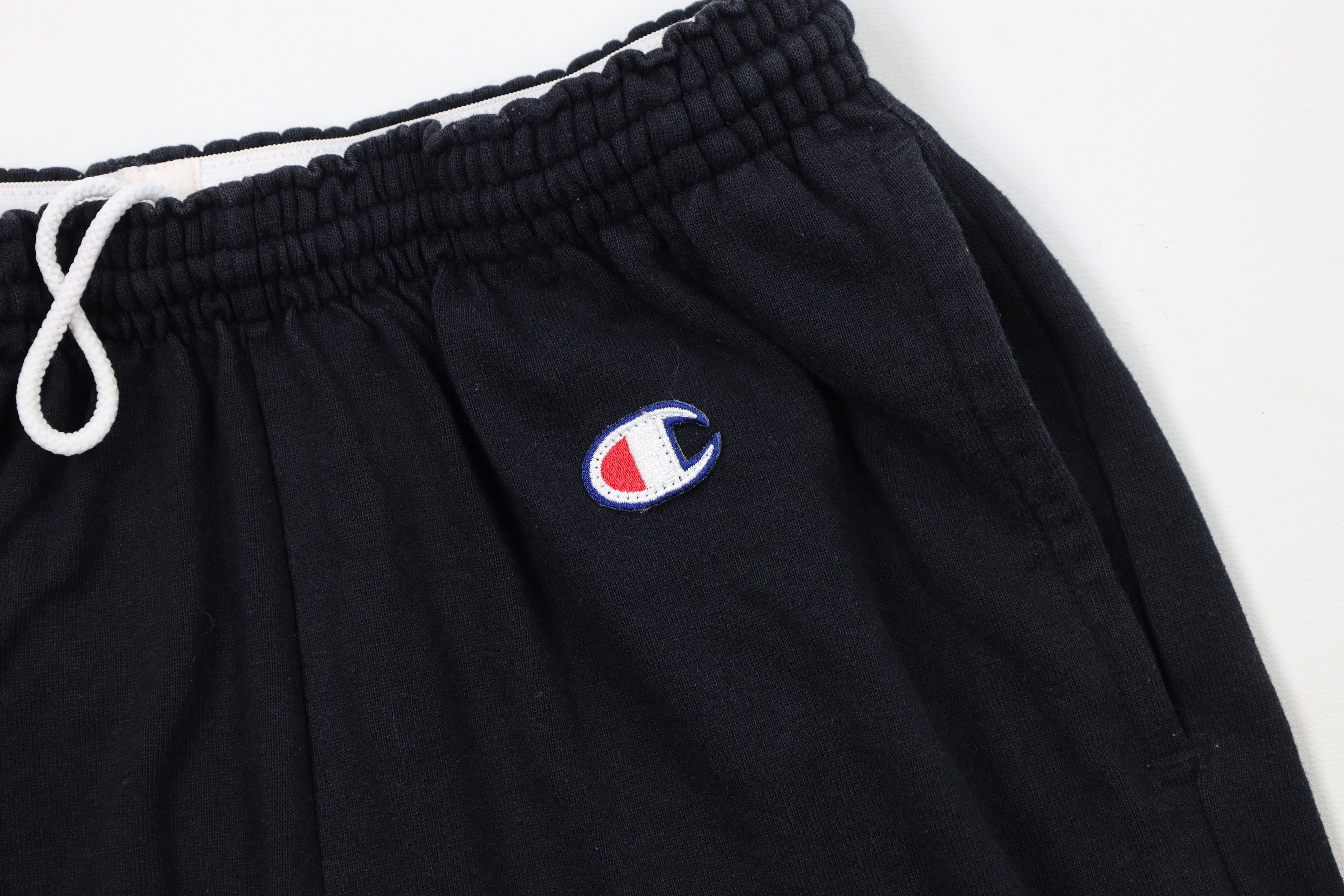 Champion × Vintage Vintage 90s Champion Spell Above Knee Shorts Black Cotton Size US 34 / EU 50 - 6 Thumbnail