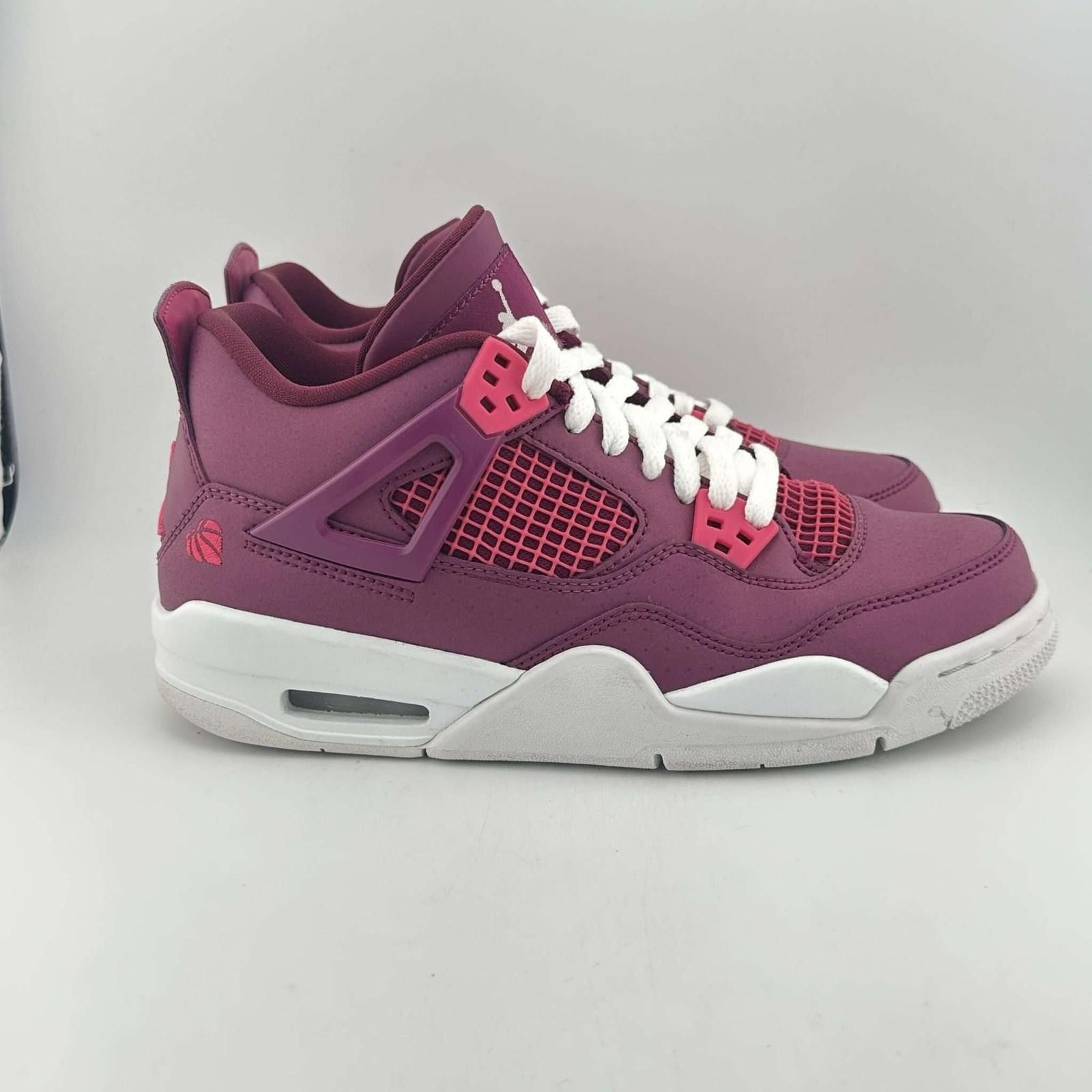 Jordan Brand Jordan 4 Valentines Day 2019 7Y Used with Box 487724-661 Size US 7 / EU 40 - 3 Thumbnail